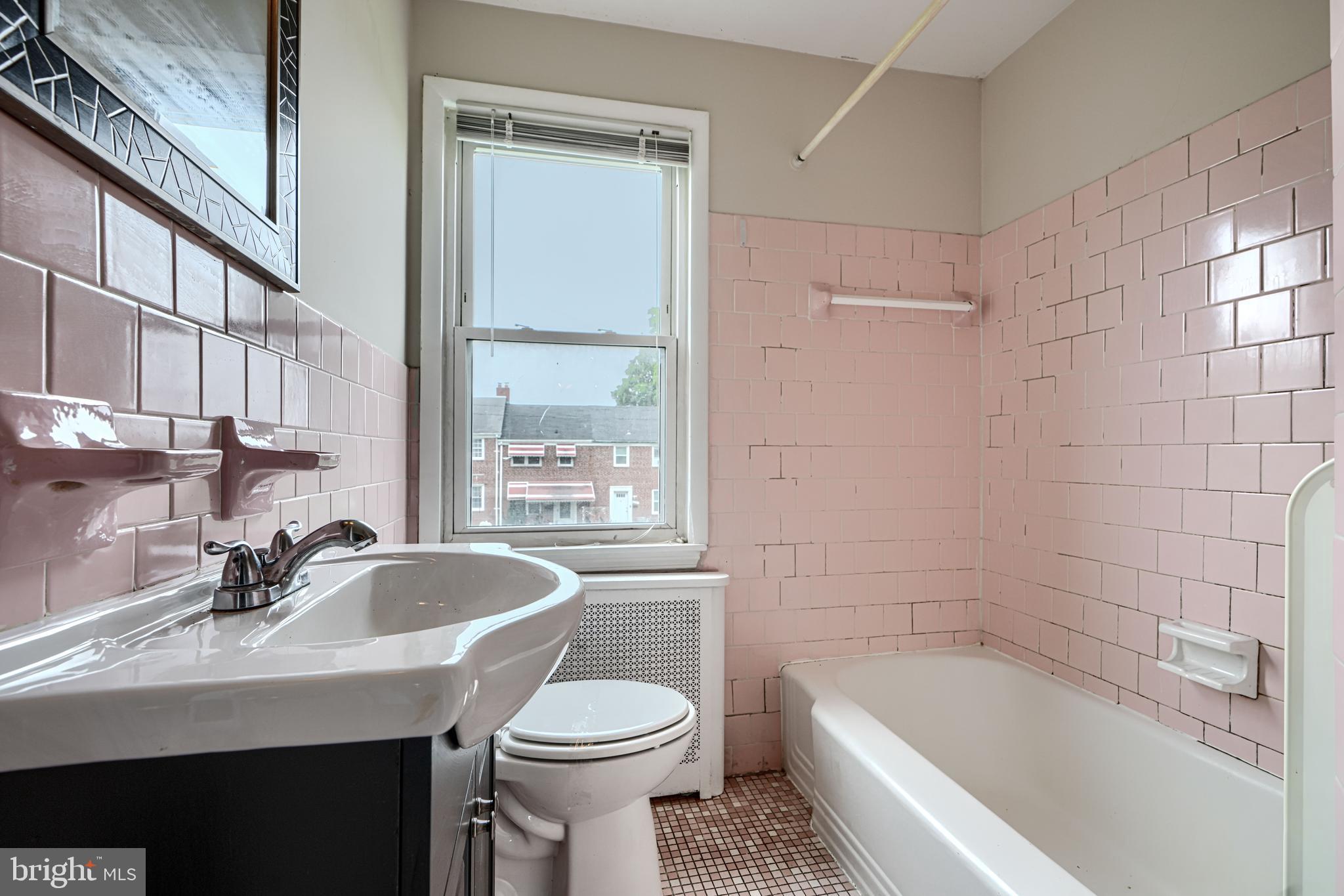 RIDGELEIGH - Residential