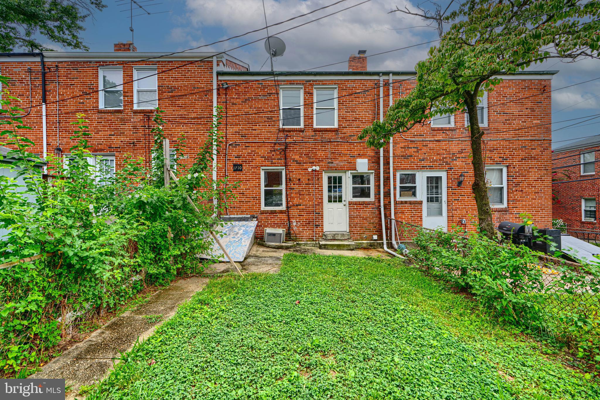 RIDGELEIGH - Residential