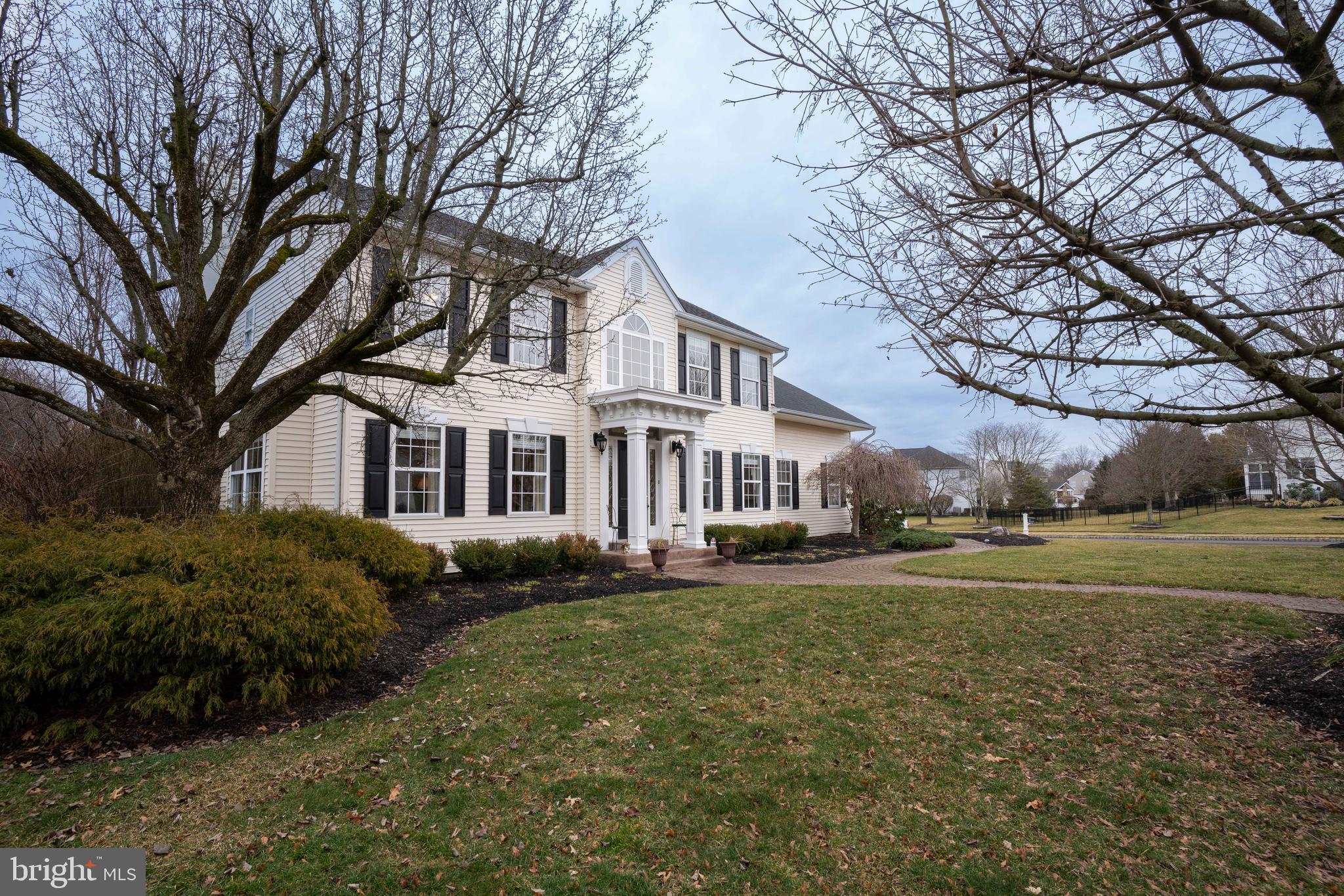 PENNS FIELD AT FAR - Residential