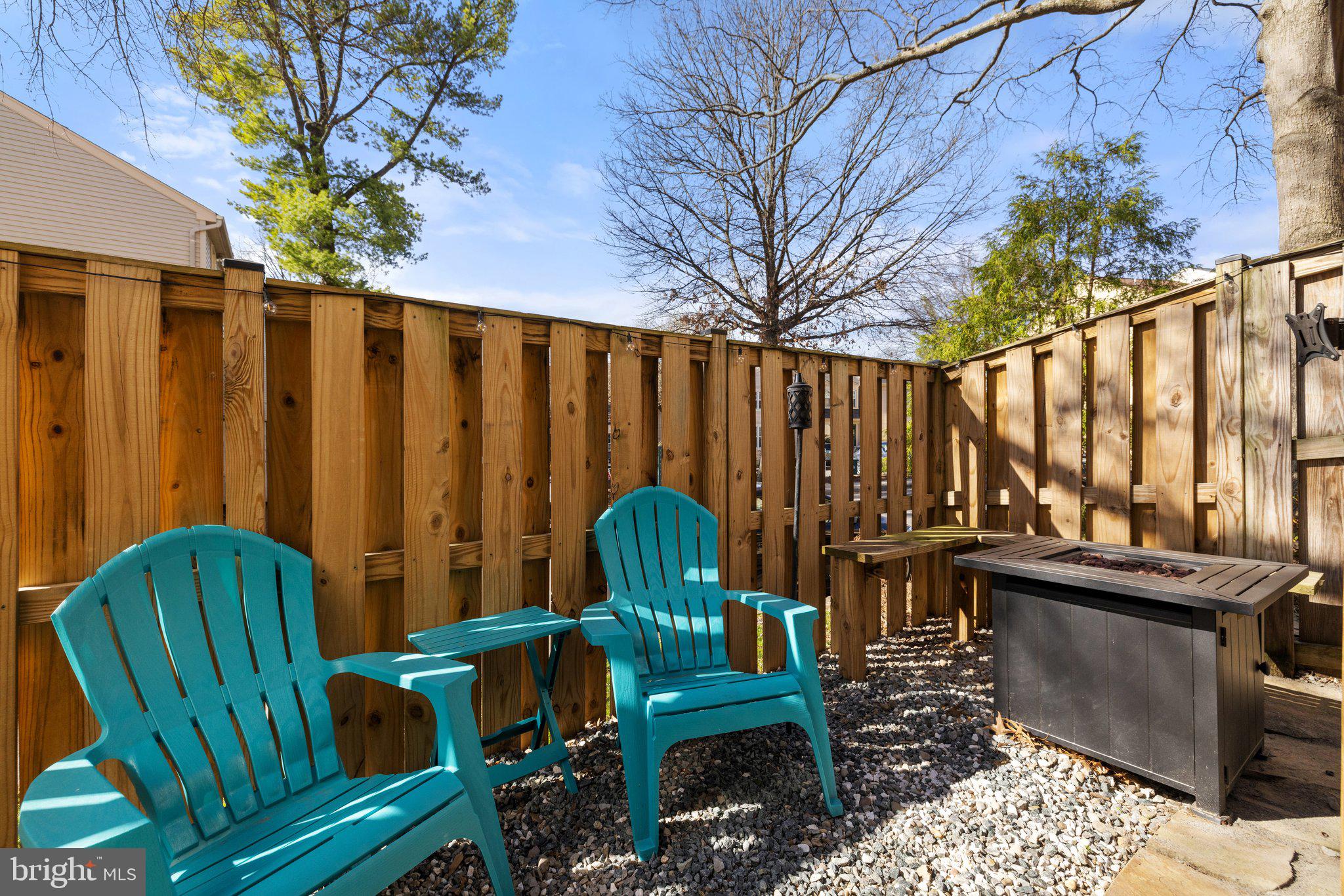 CAMERON KNOLLS - Residential