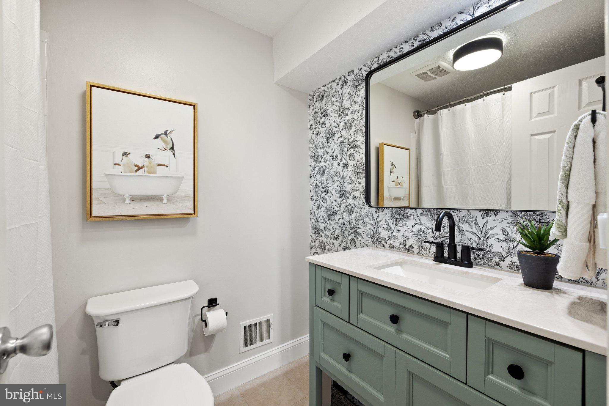 CAMERON KNOLLS - Residential