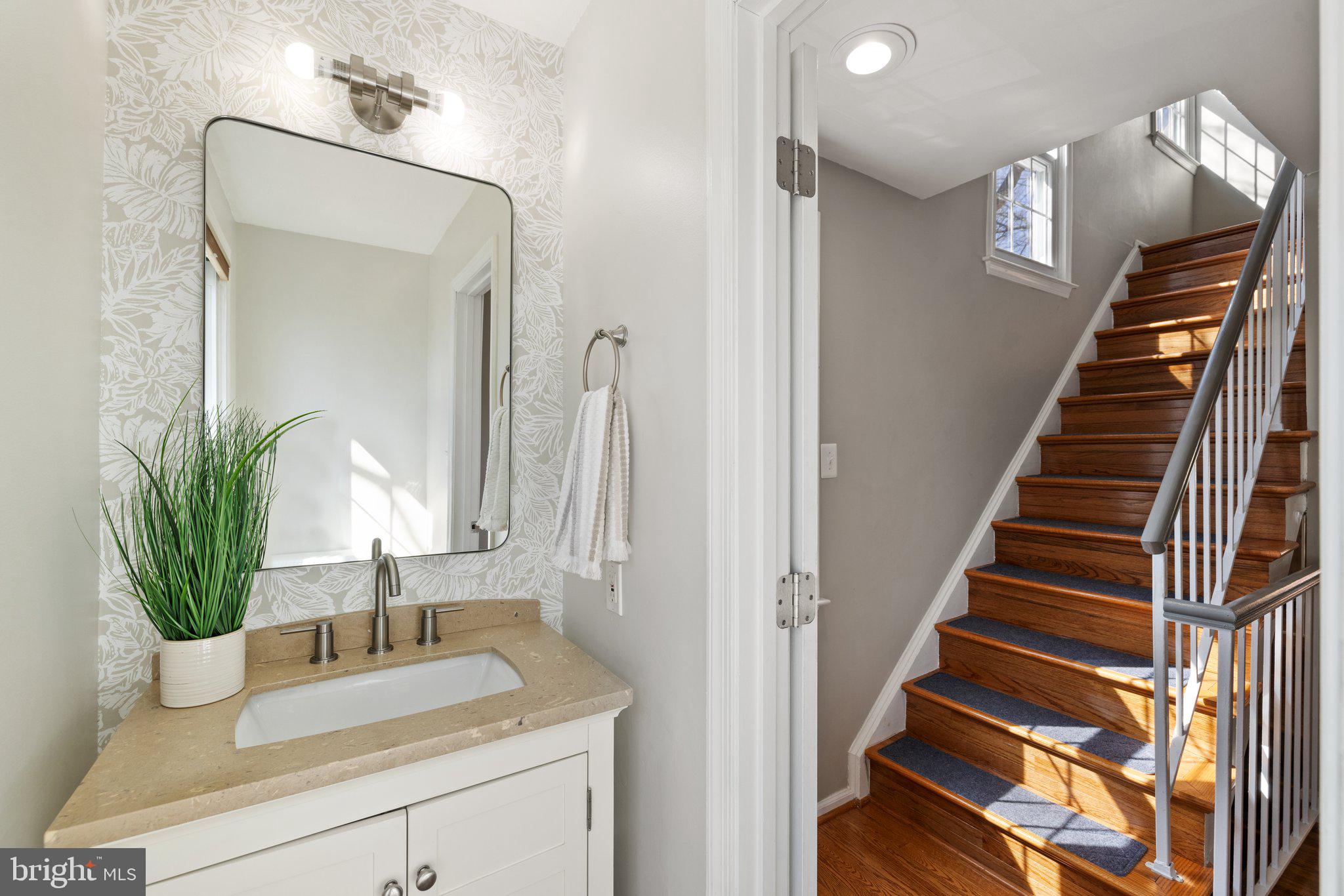 CAMERON KNOLLS - Residential