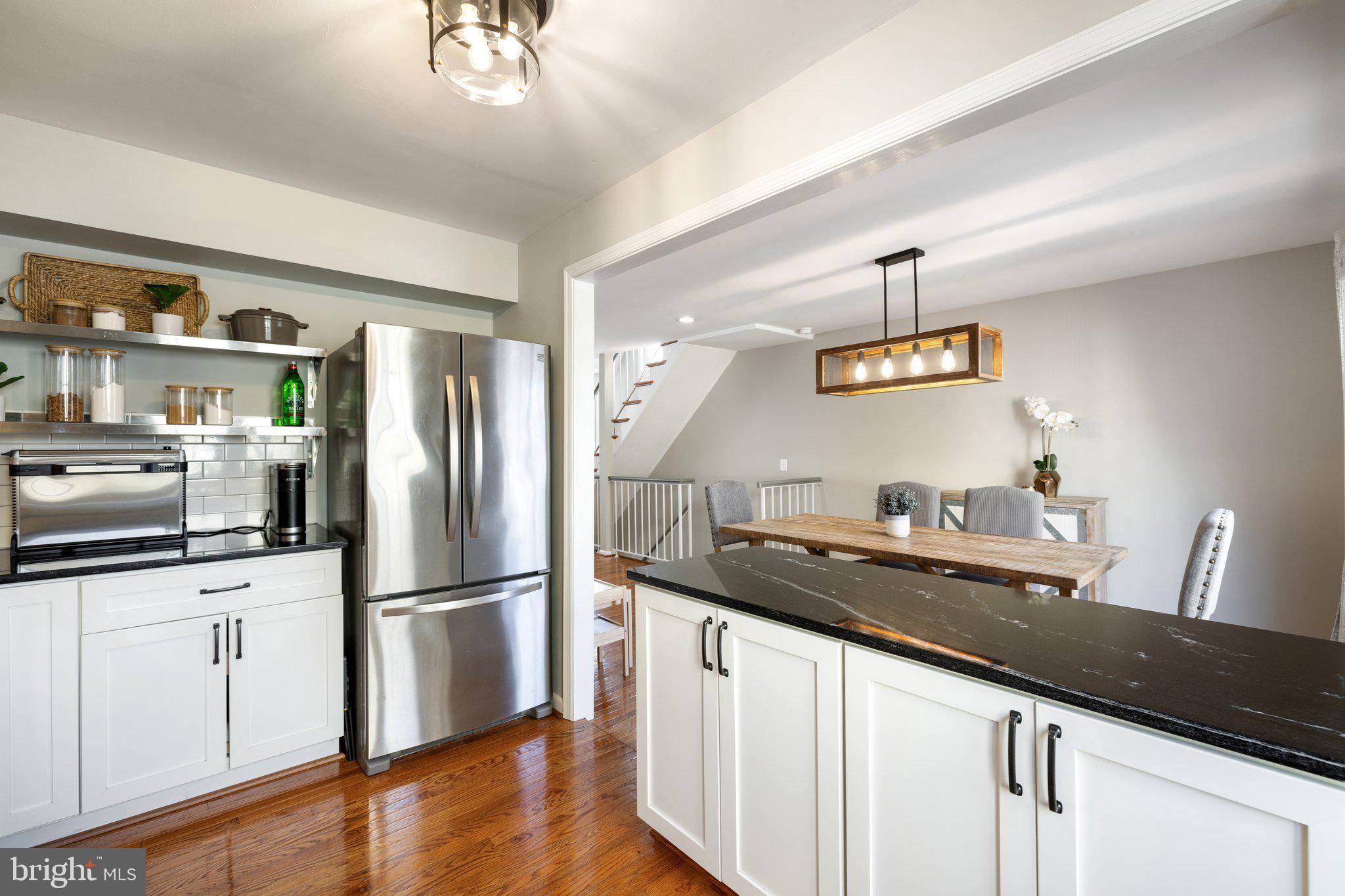 CAMERON KNOLLS - Residential