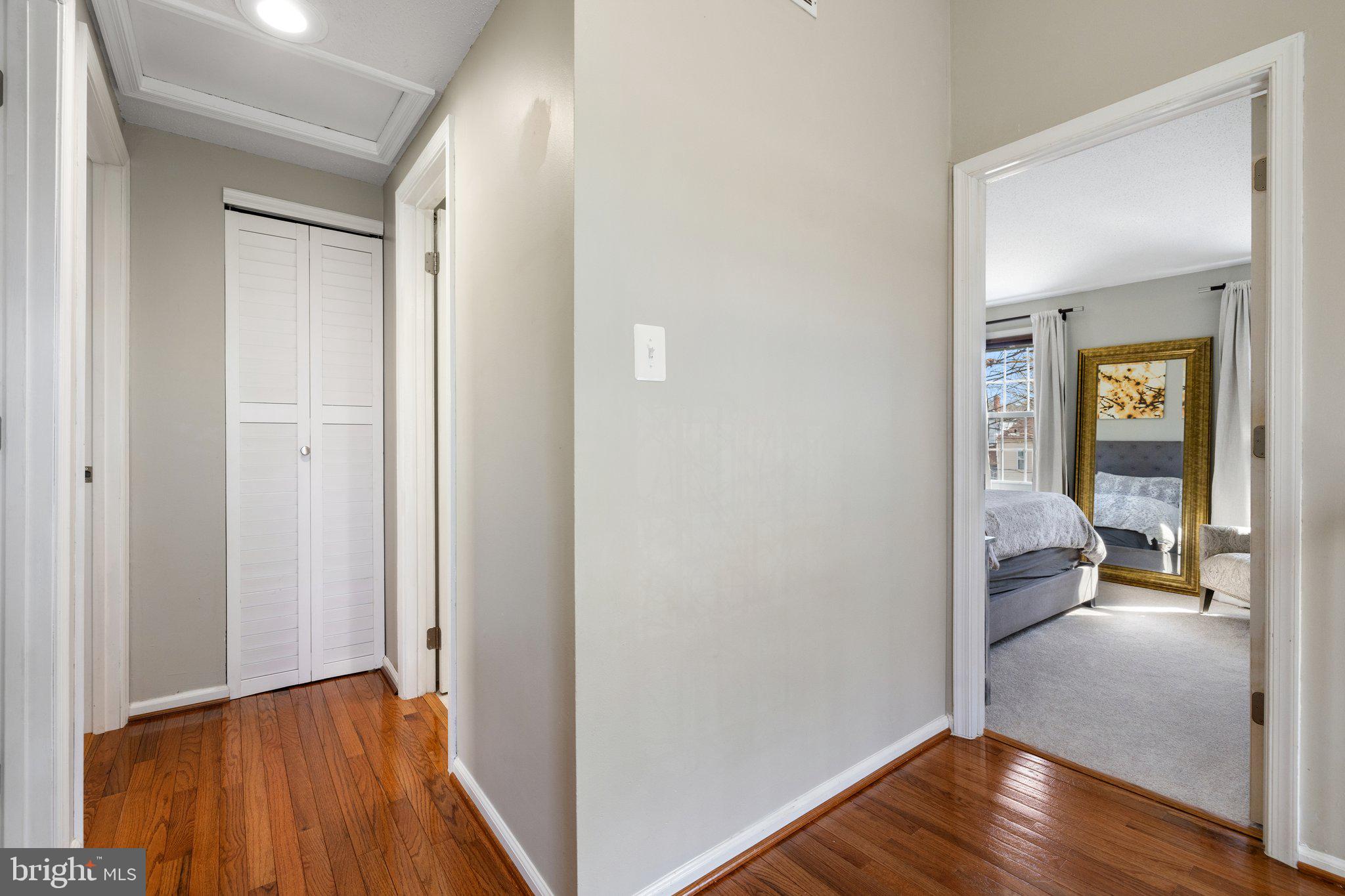 CAMERON KNOLLS - Residential