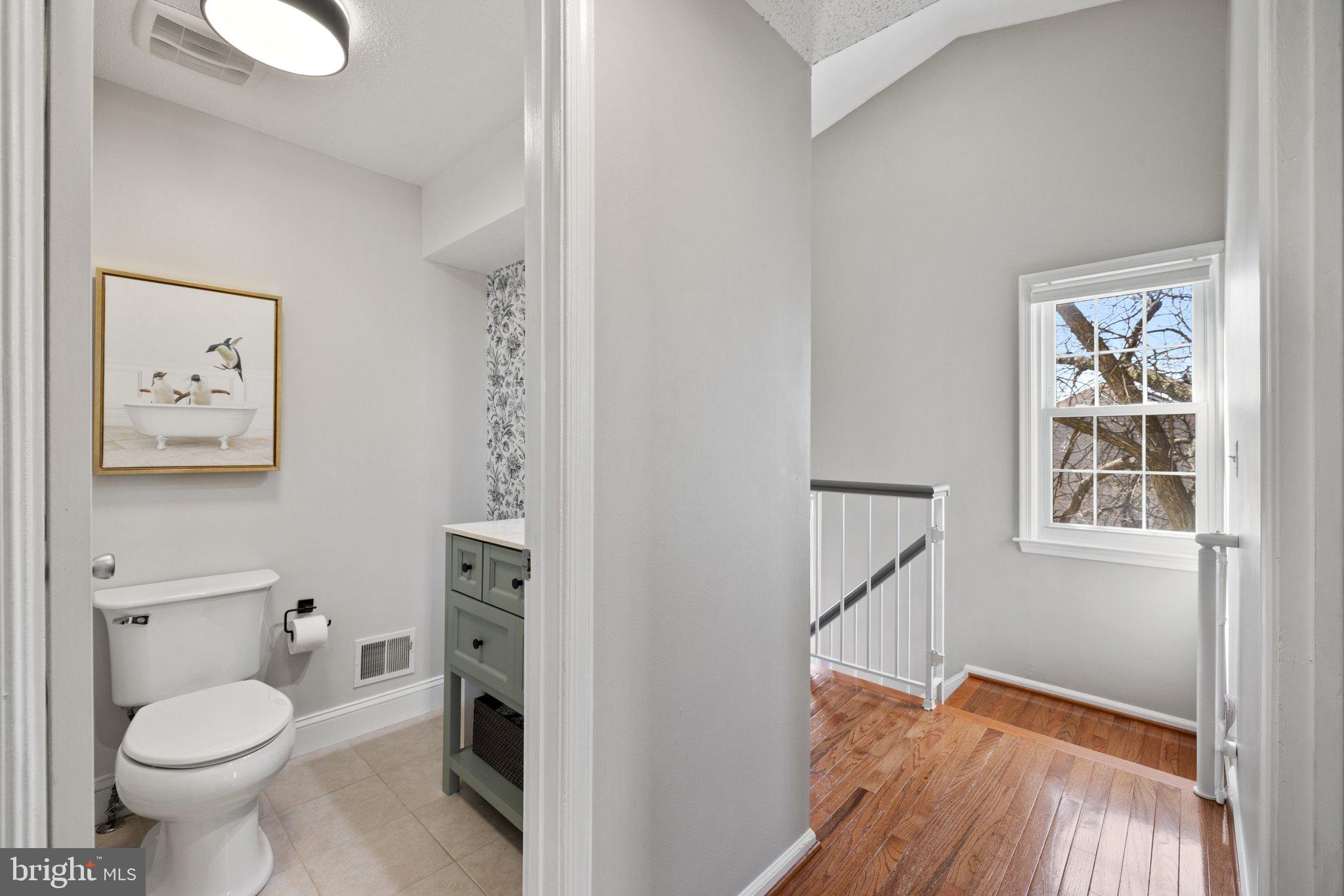 CAMERON KNOLLS - Residential