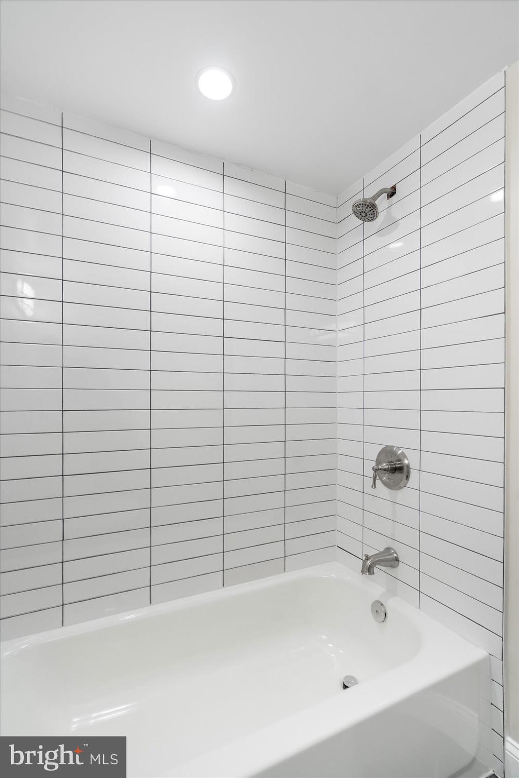 BARCLAY - Residential