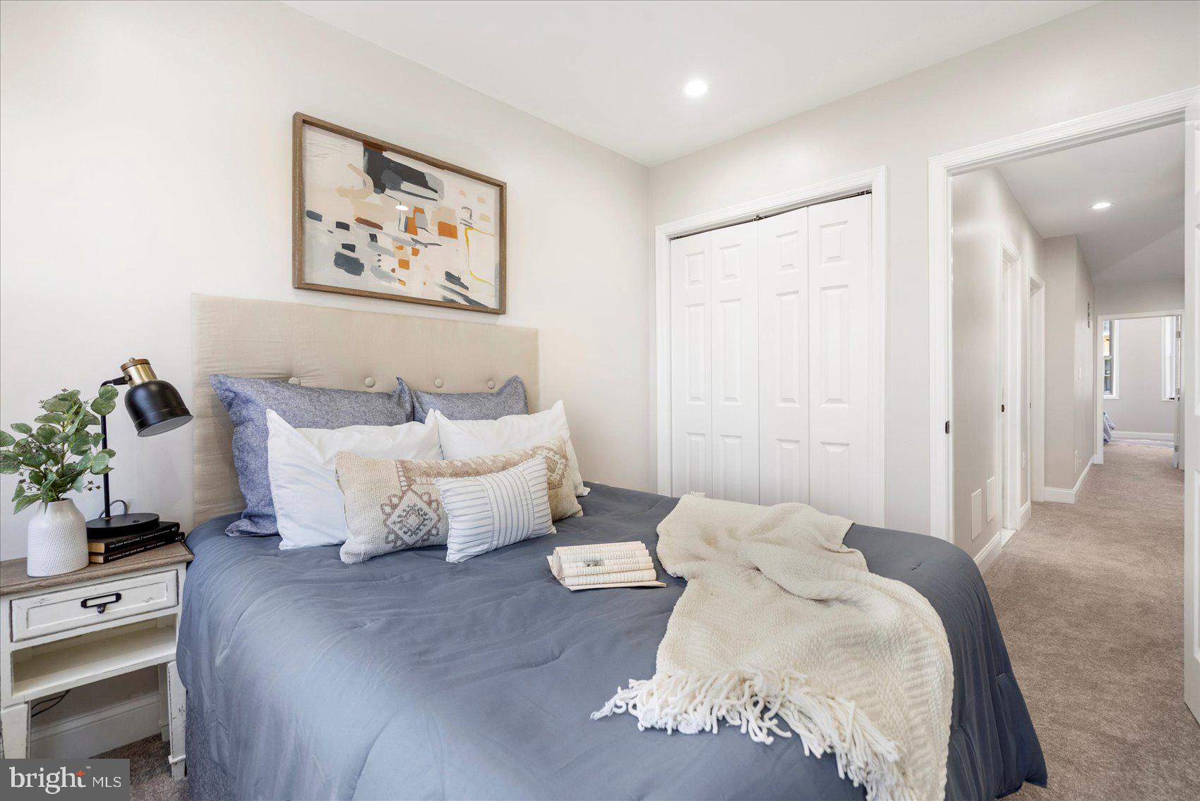 BARCLAY - Residential