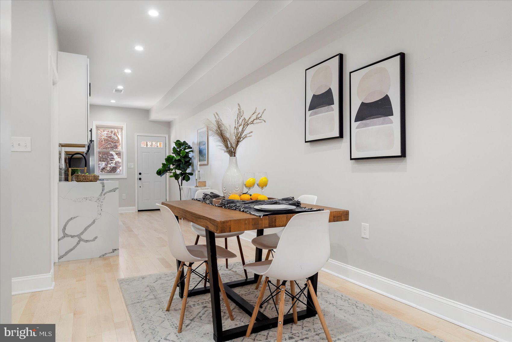 BARCLAY - Residential