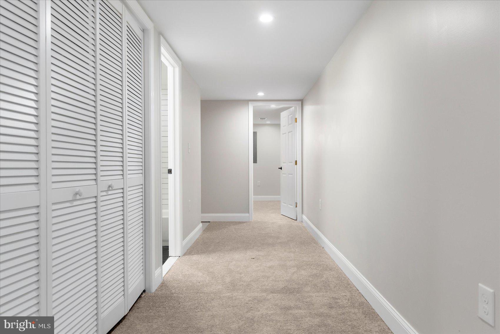 BARCLAY - Residential