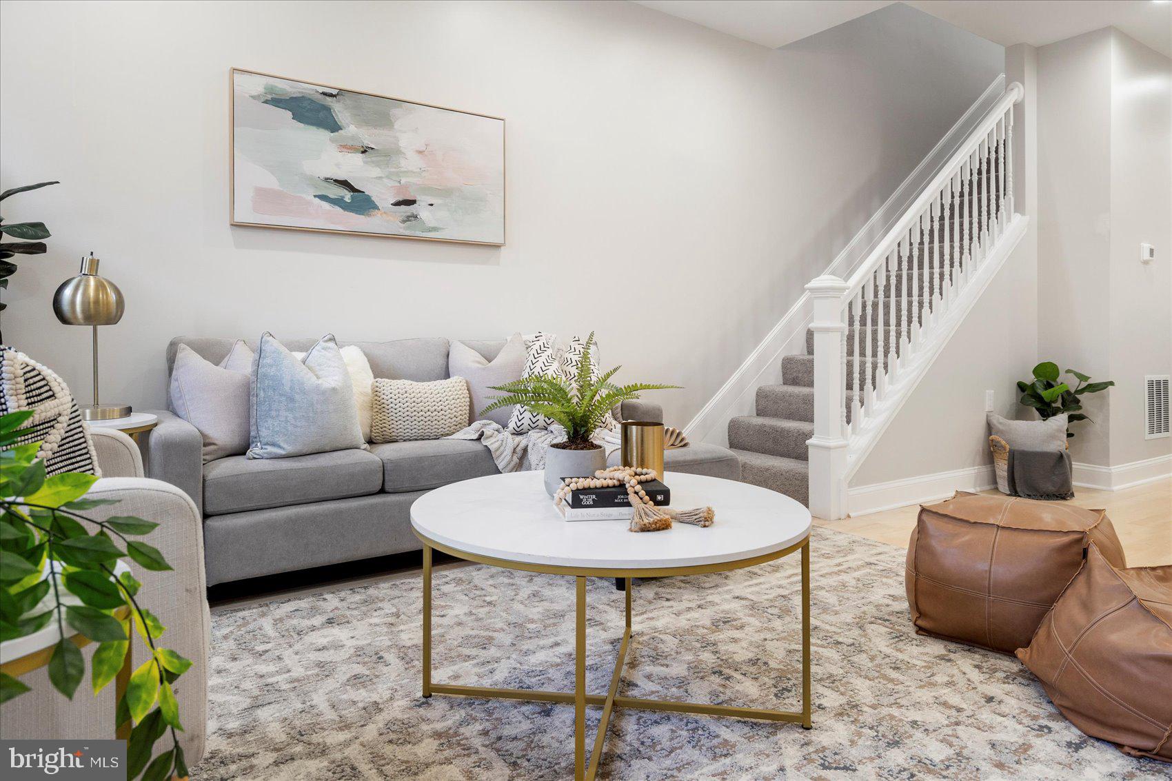 BARCLAY - Residential