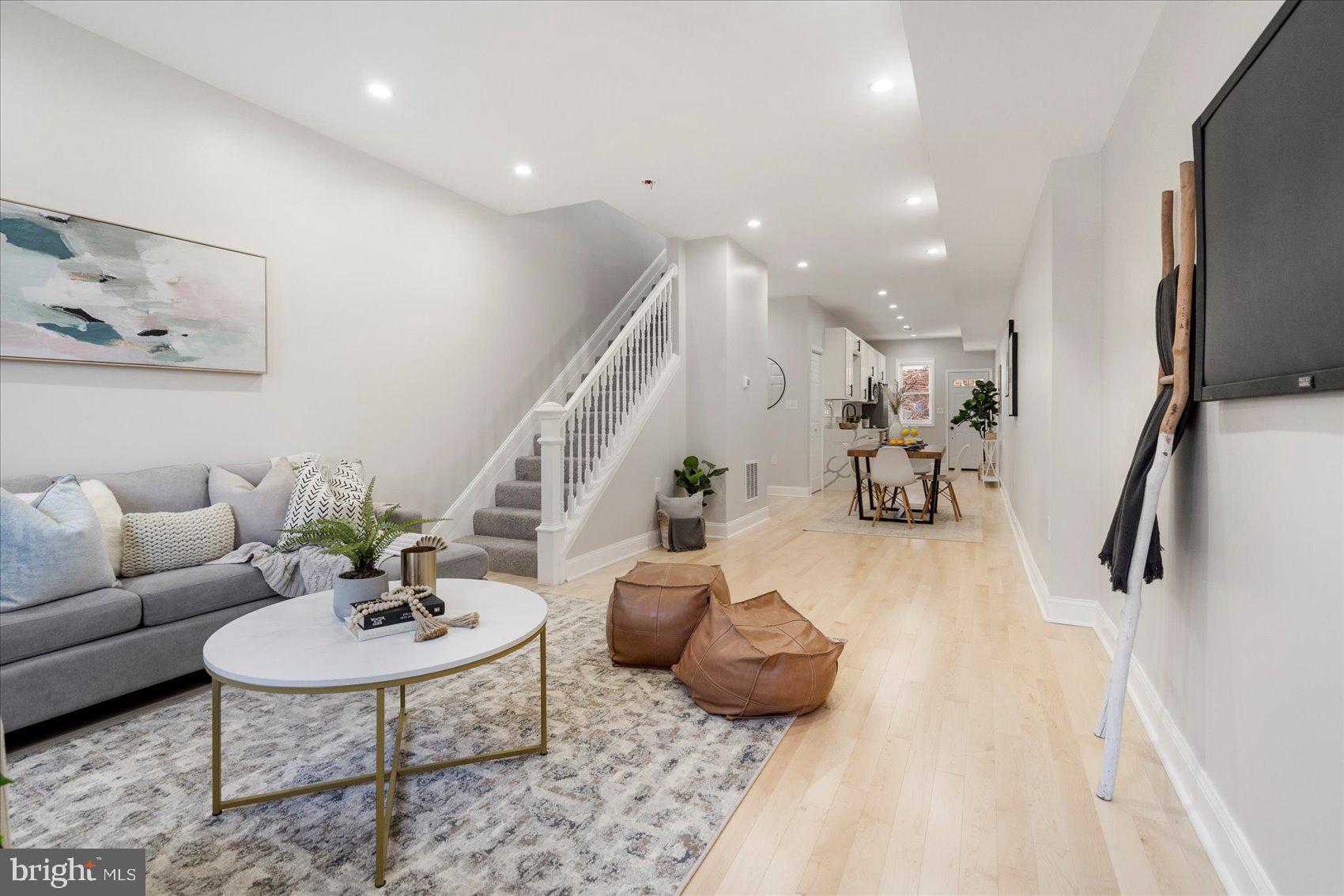 BARCLAY - Residential