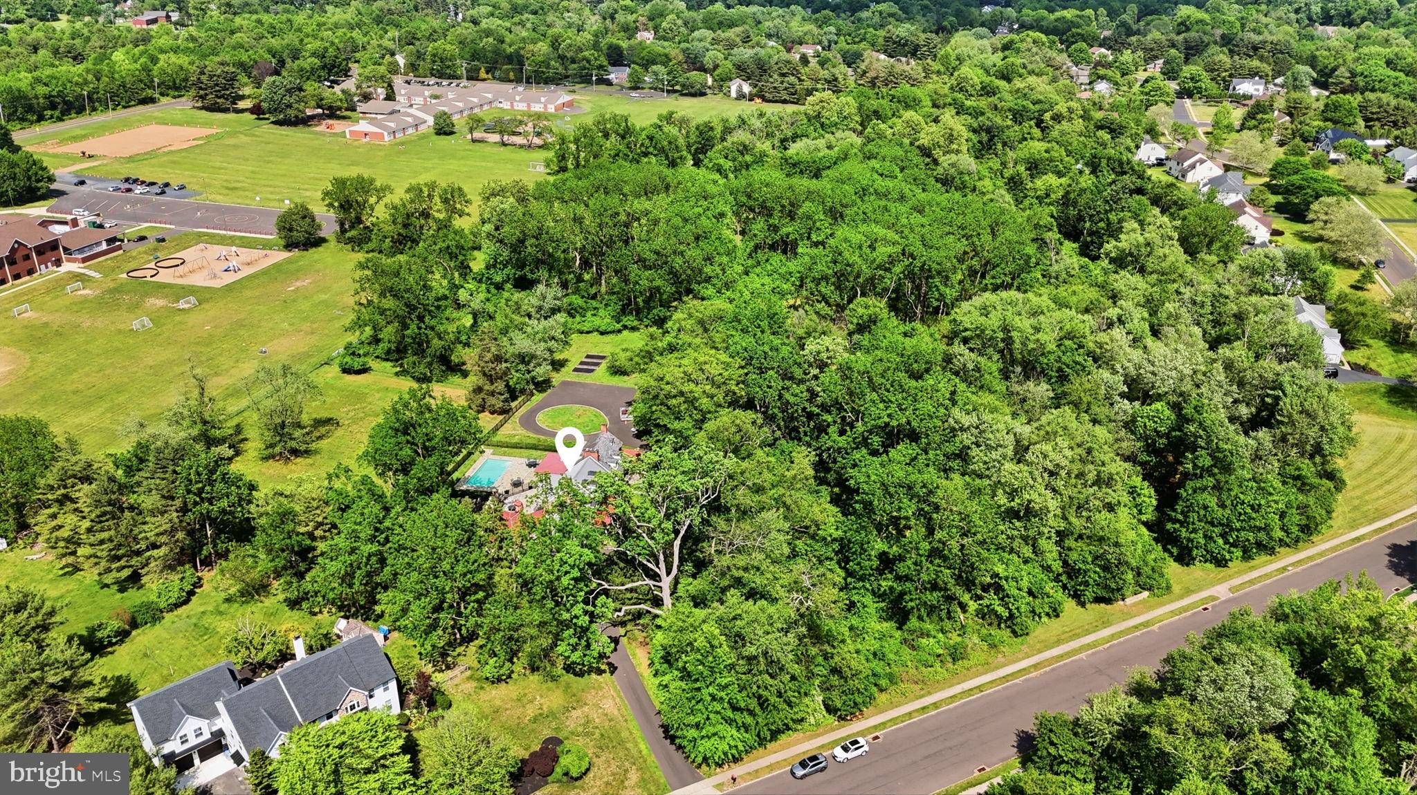THE RIDINGS - Residential