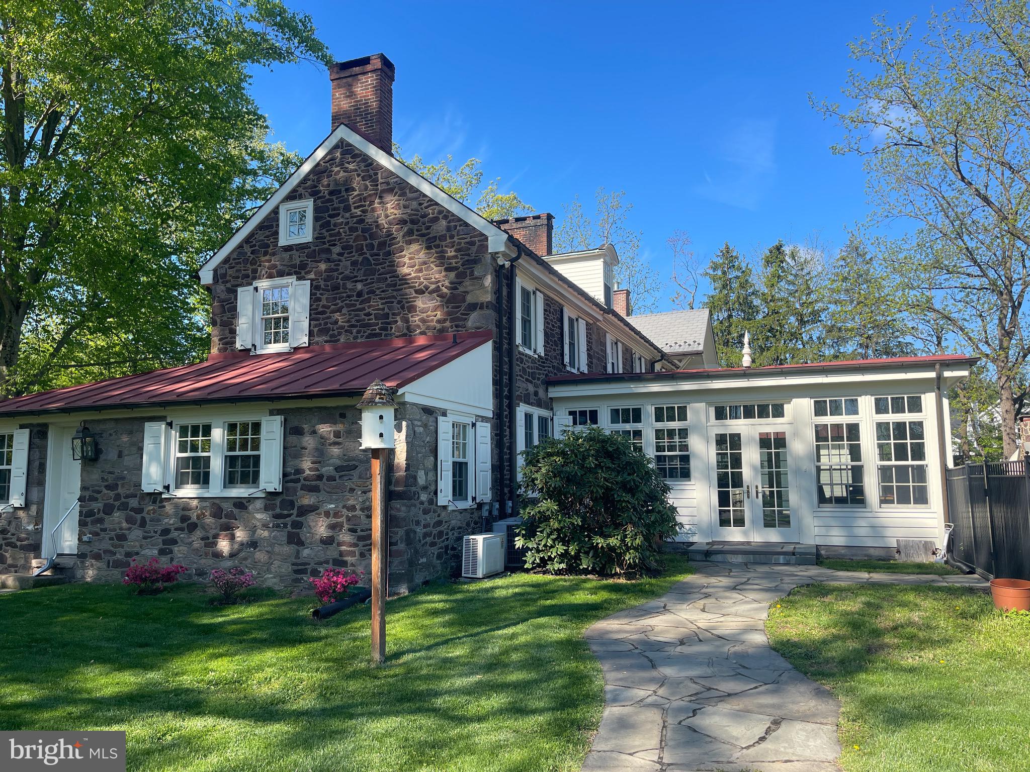 THE RIDINGS - Residential