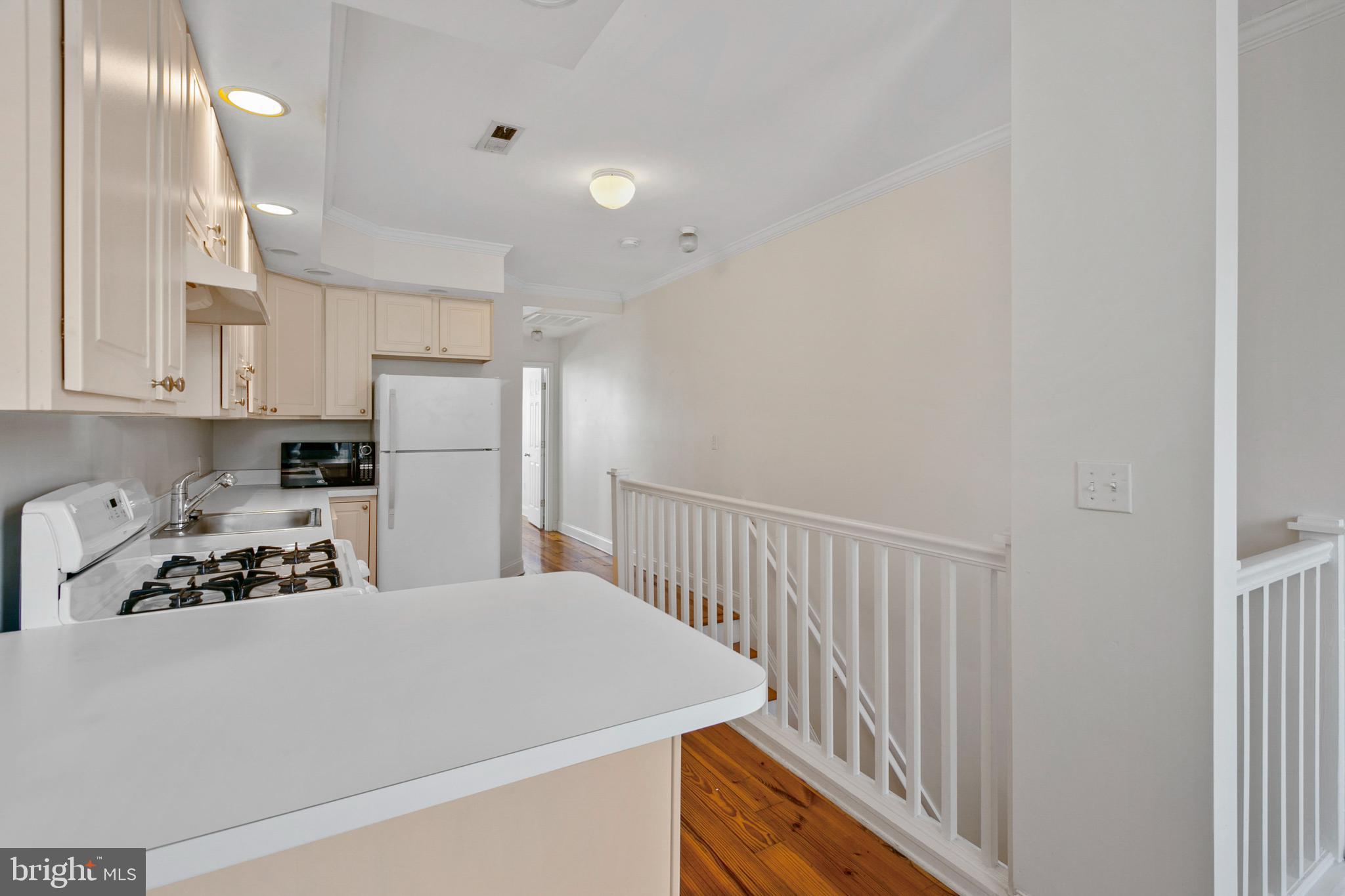 LOCUST POINT - Residential Lease