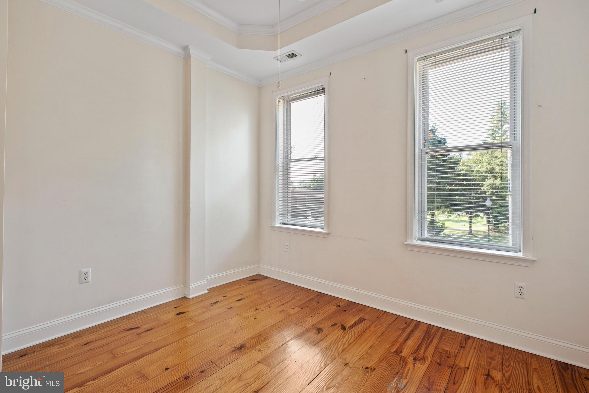 LOCUST POINT - Residential Lease