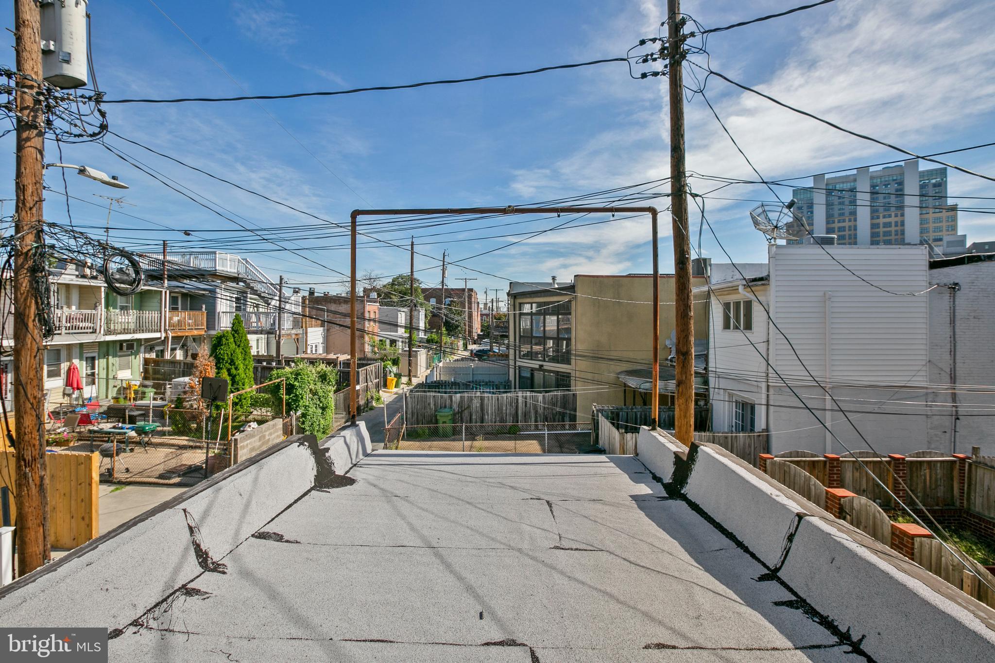 LOCUST POINT - Residential Lease