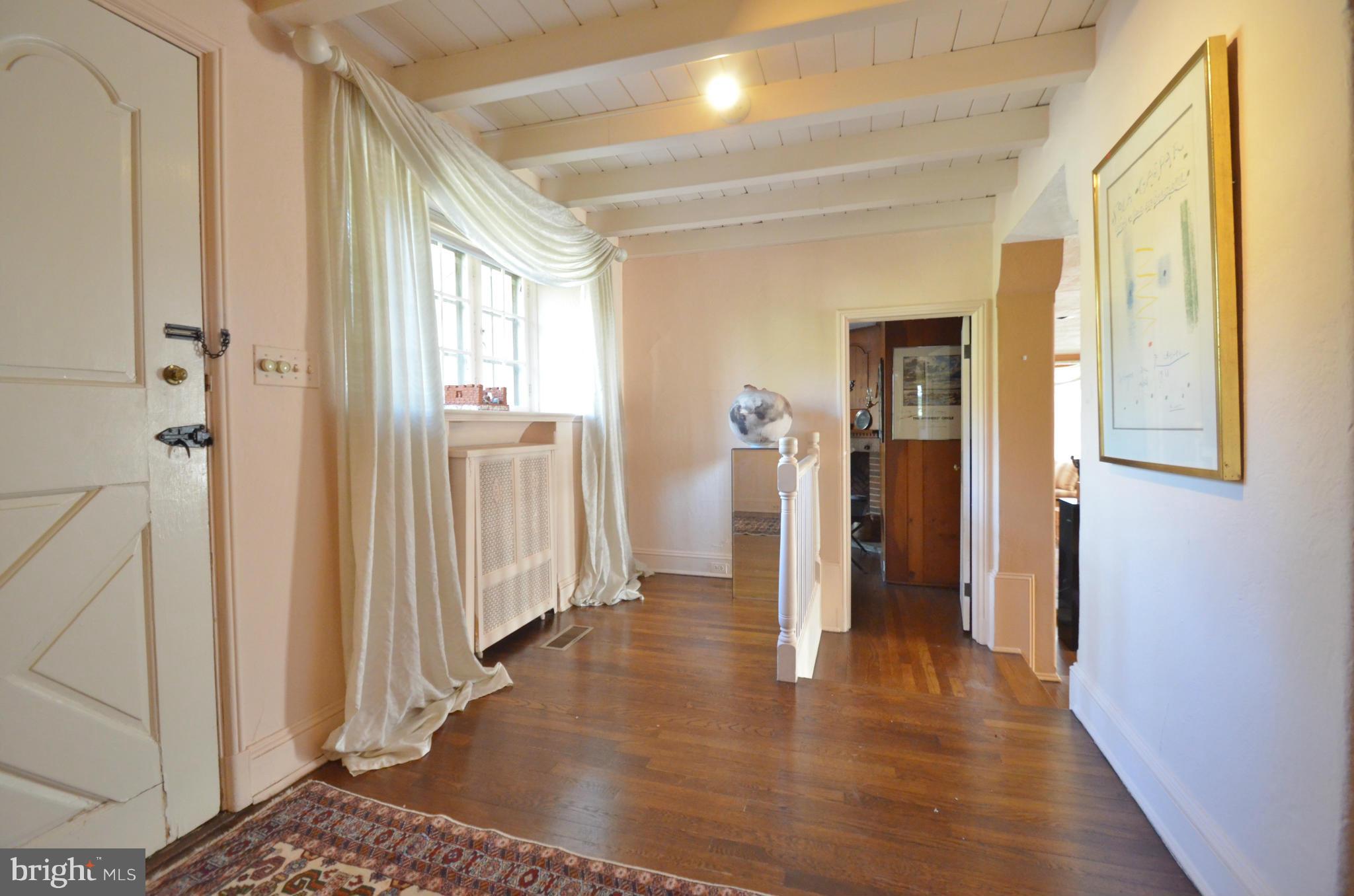 ROLAND PARK - Residential