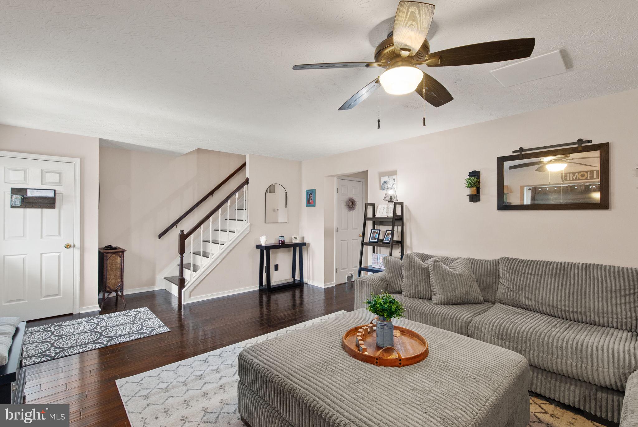 615 LOCHERN TERRACE