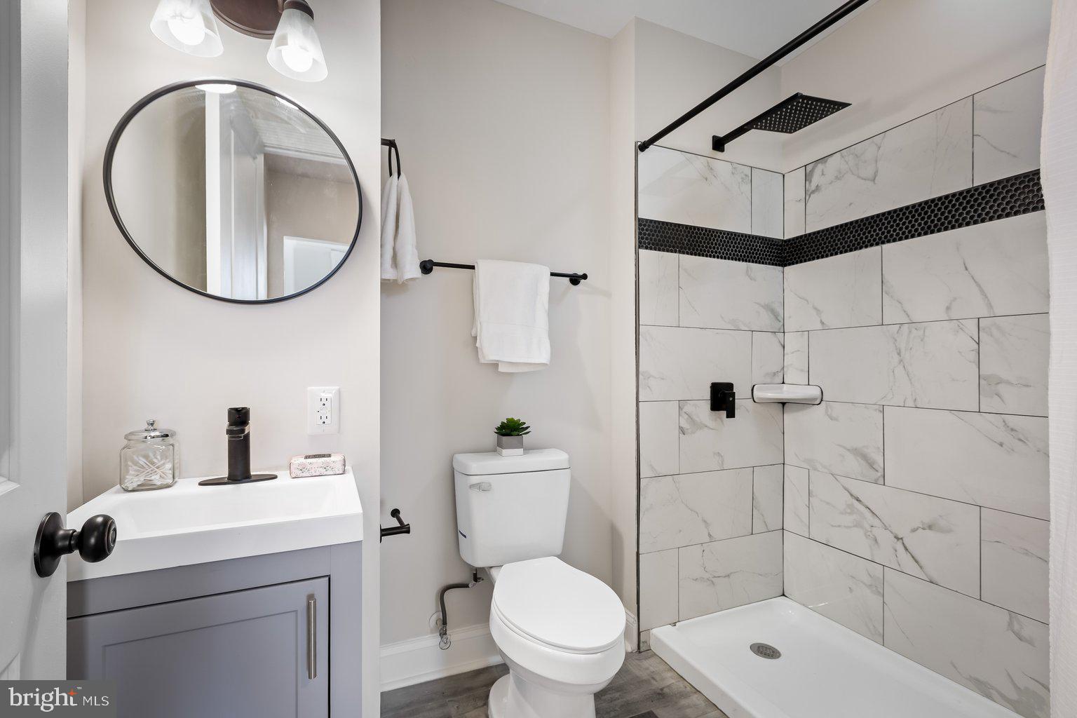 HARWOOD - Residential