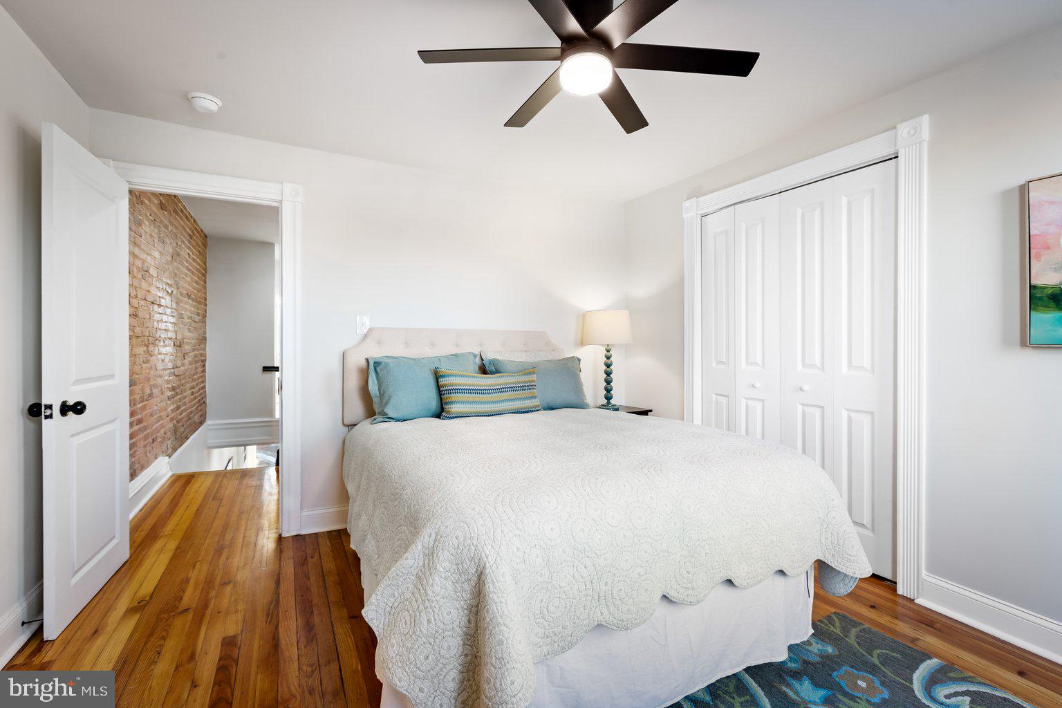 HARWOOD - Residential