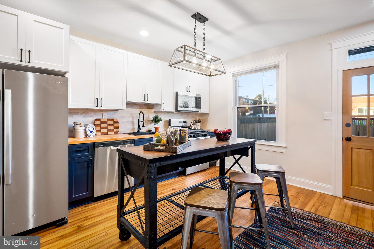 HARWOOD - Residential