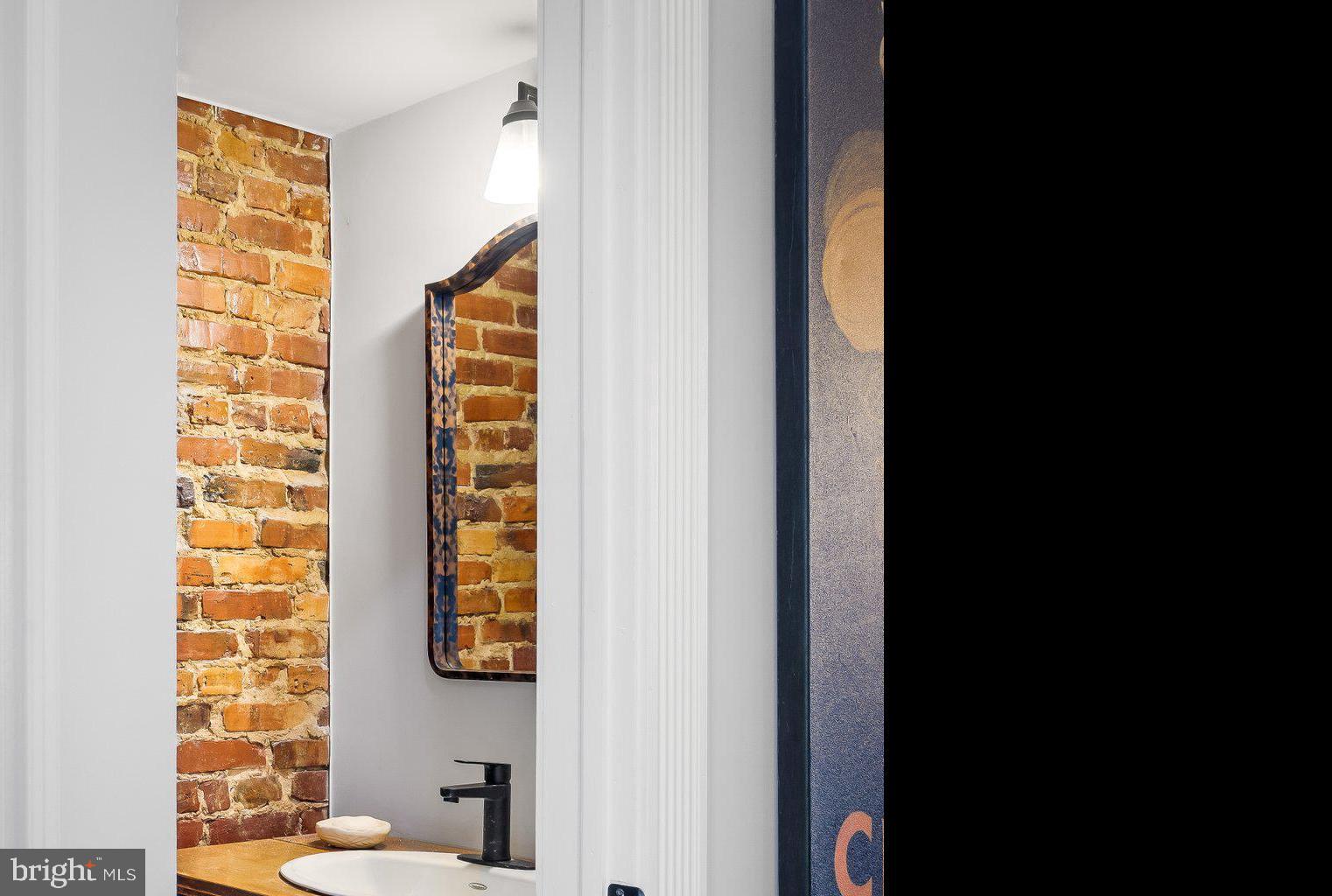 HARWOOD - Residential