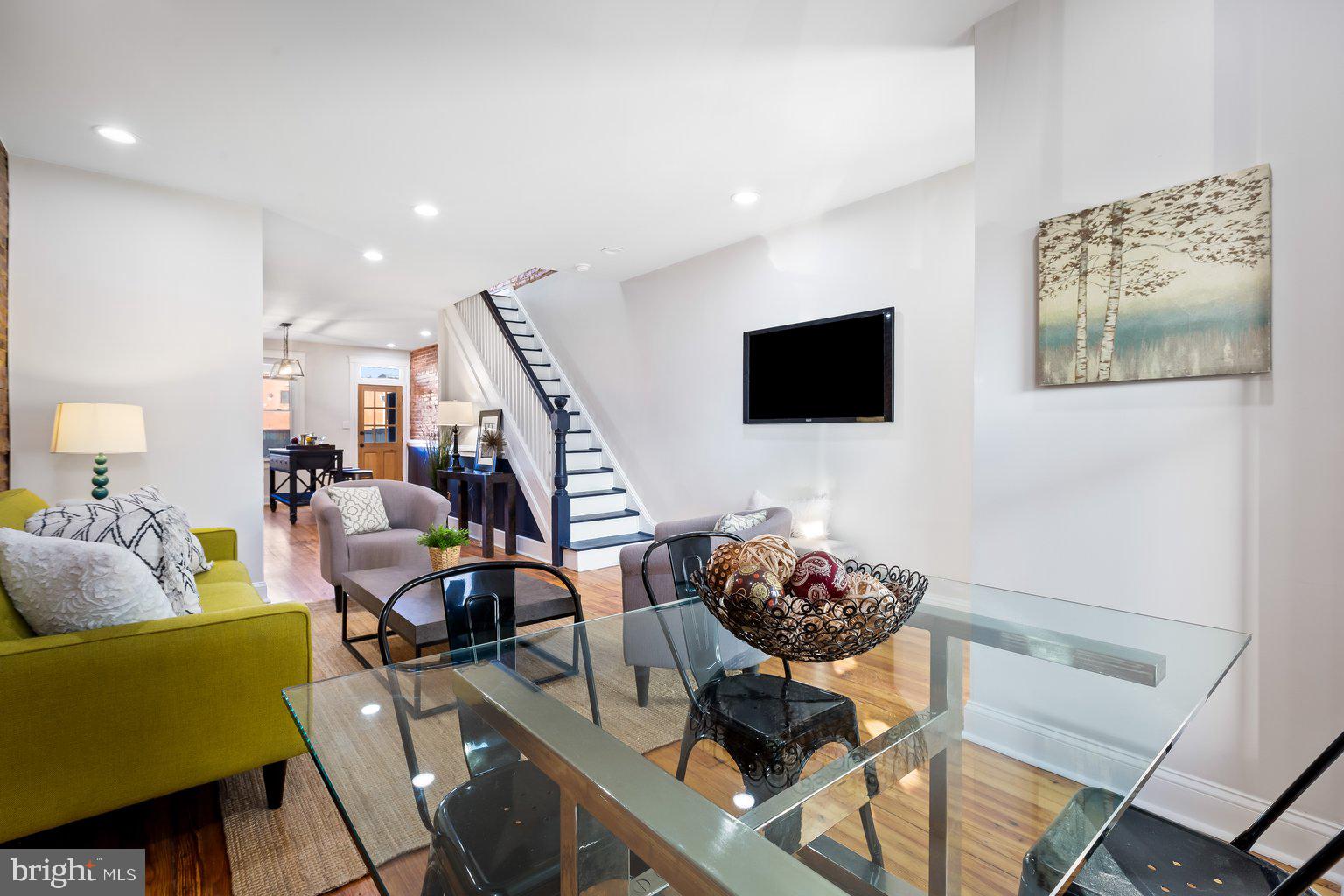 HARWOOD - Residential