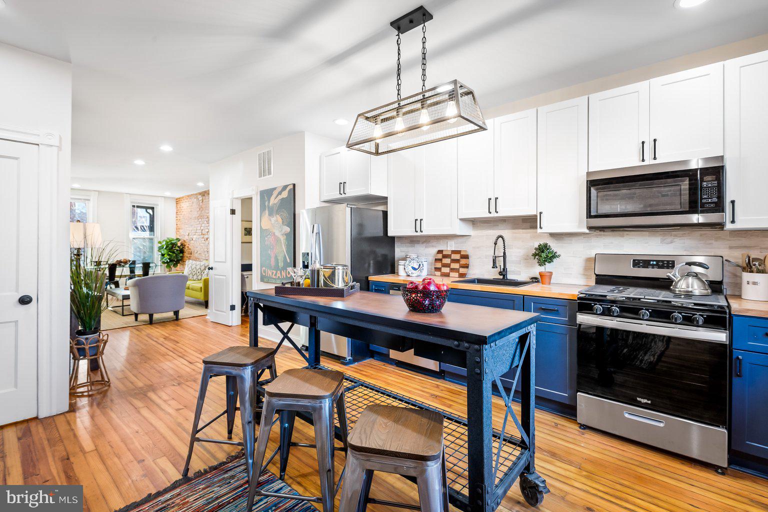 HARWOOD - Residential