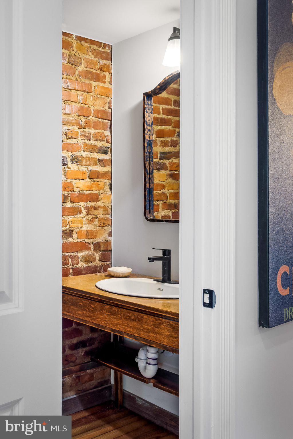 HARWOOD - Residential