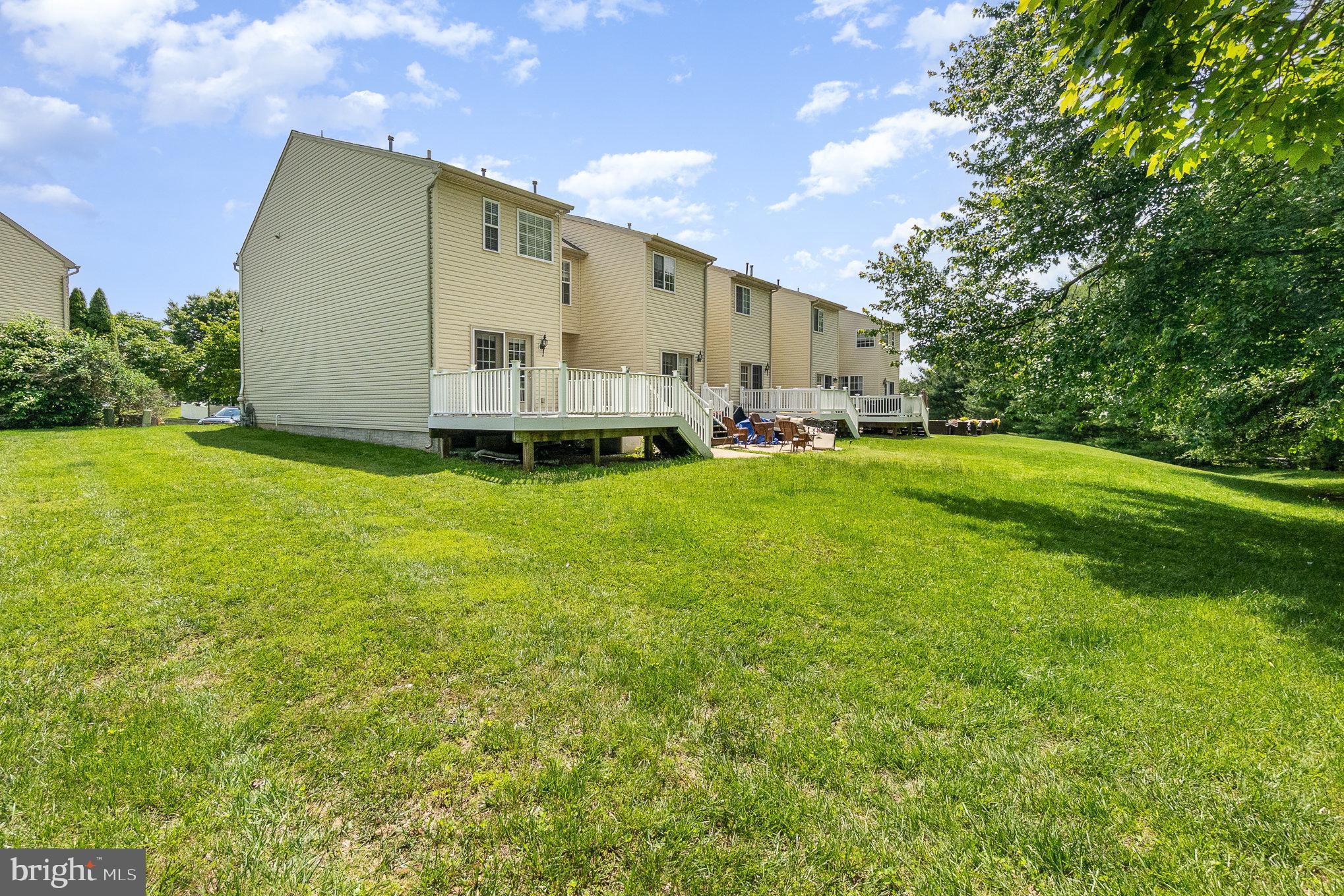 MONMOUTH MEADOWS - Residential