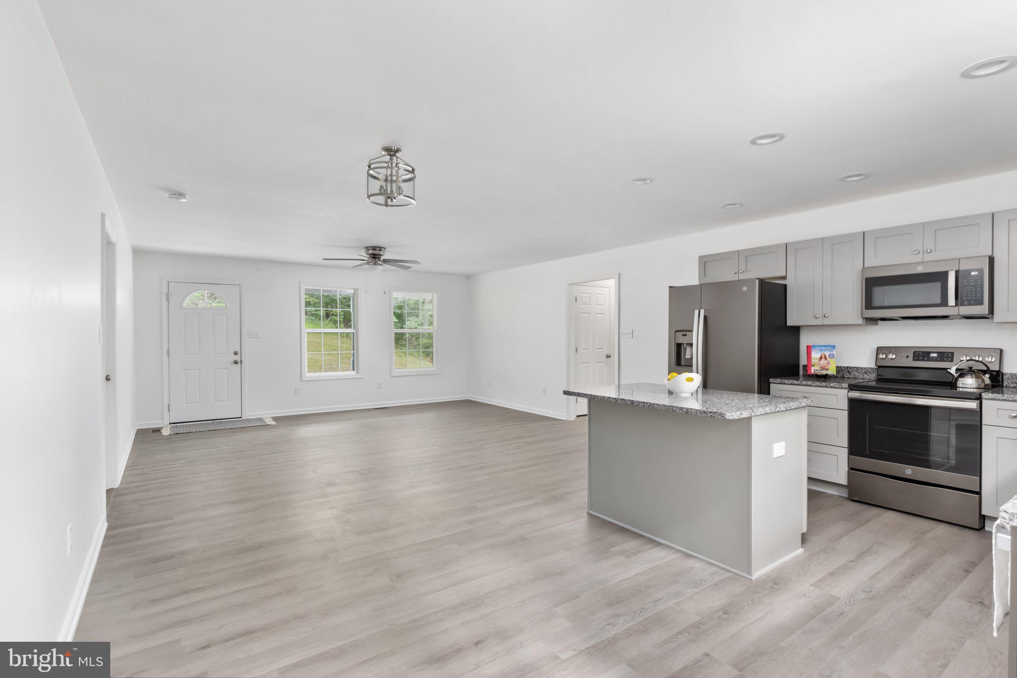 FLEMING PARK - Residential