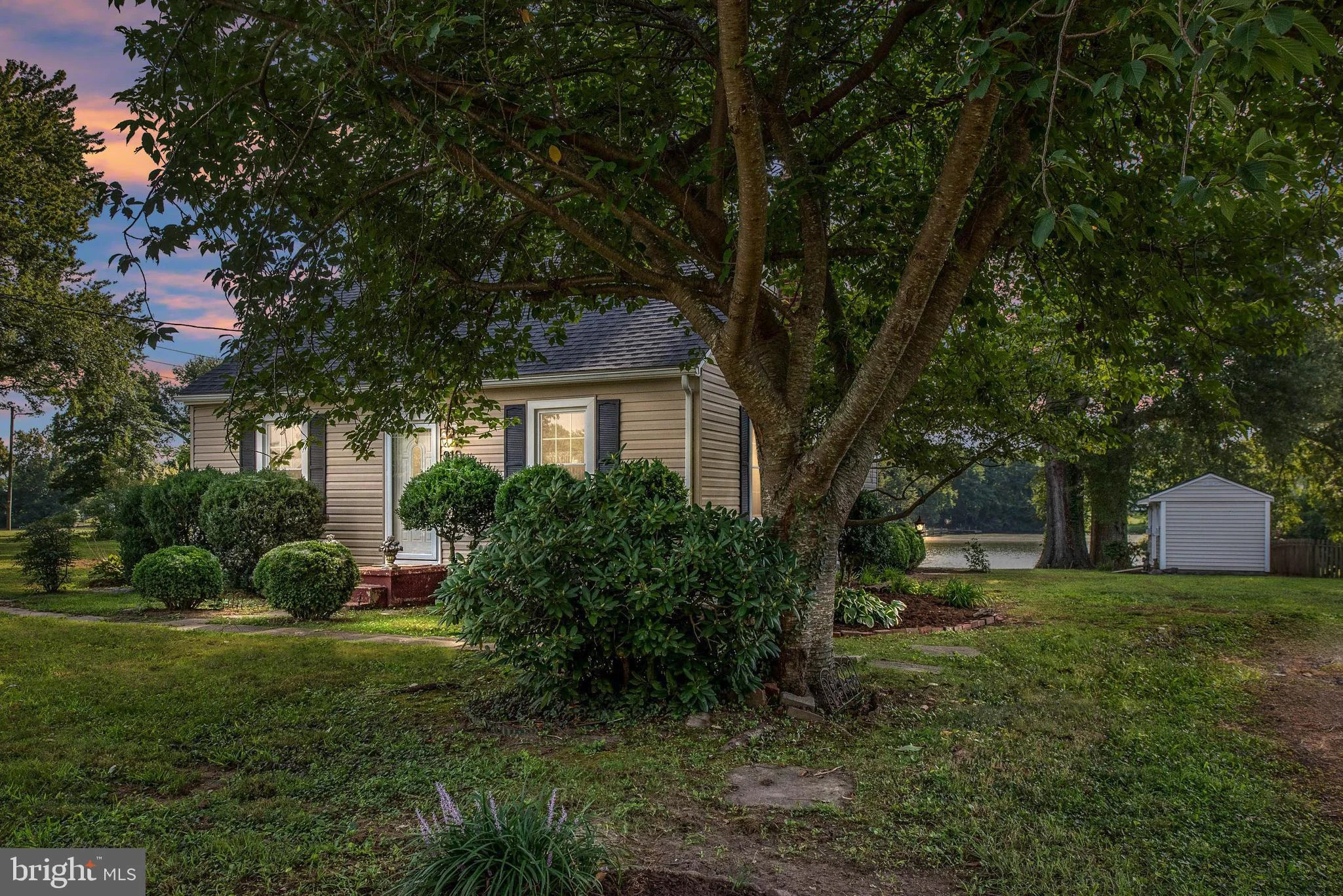 210 Lake Shore Drive, Colonial Beach, VA 22443