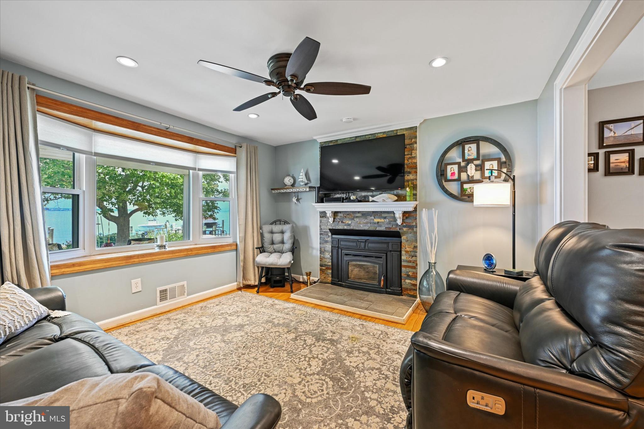 ROCKWOOD - Residential