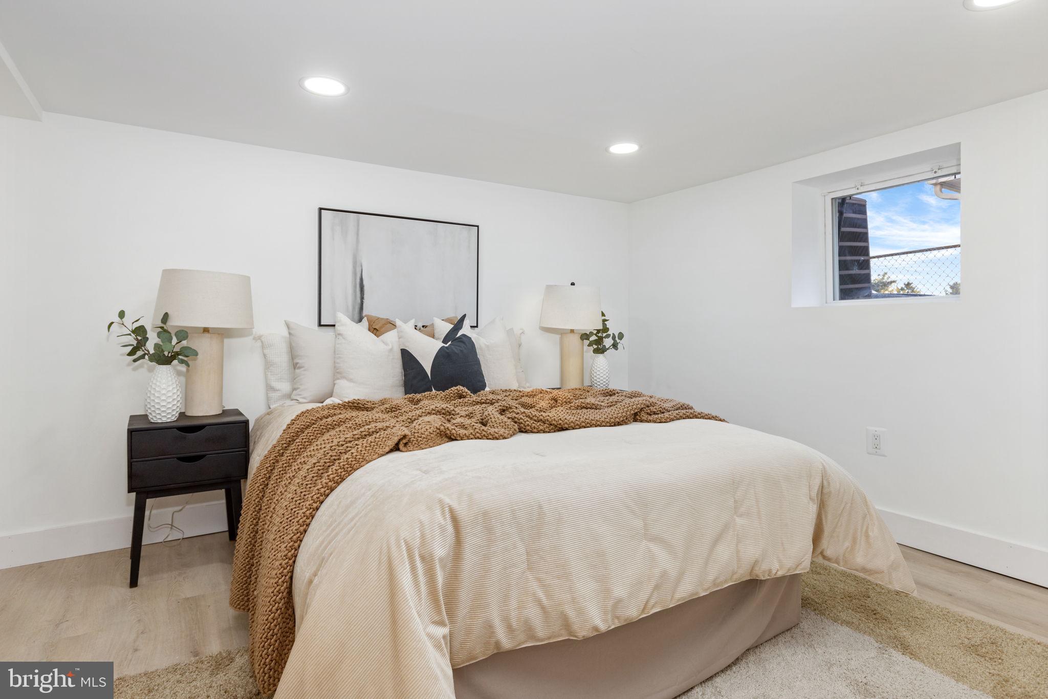 BROOKLYN HEIGHTS - Residential