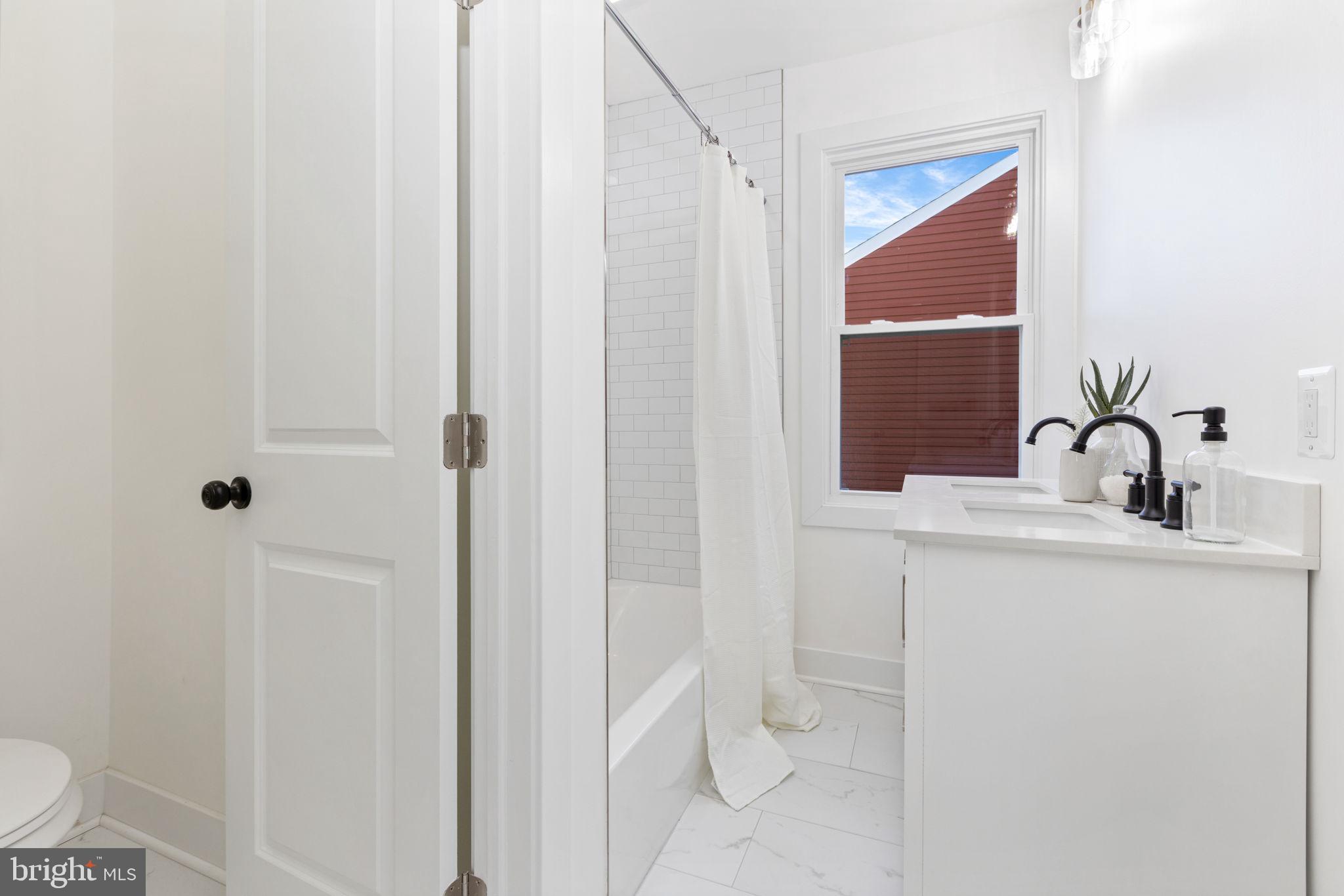 BROOKLYN HEIGHTS - Residential