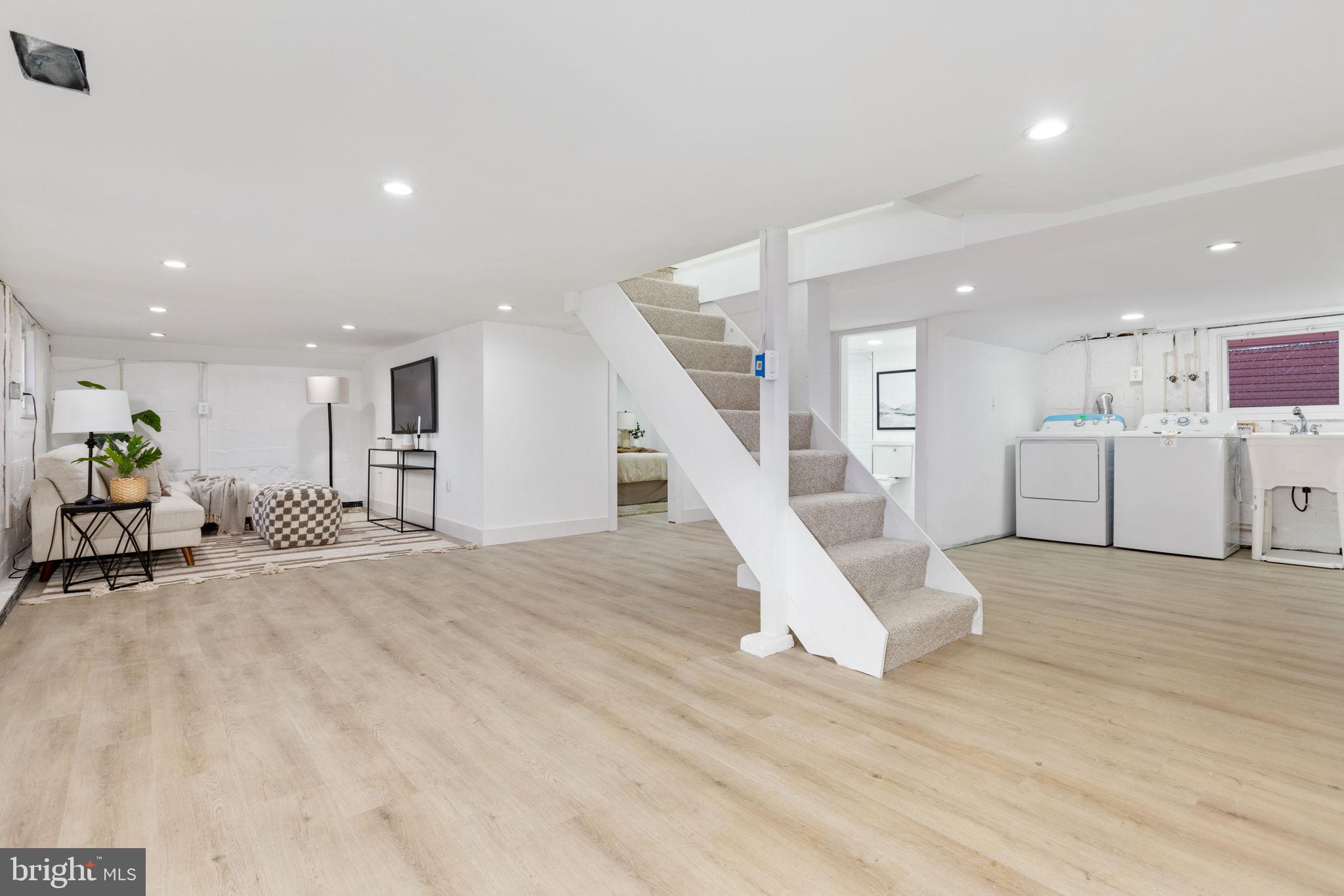 BROOKLYN HEIGHTS - Residential