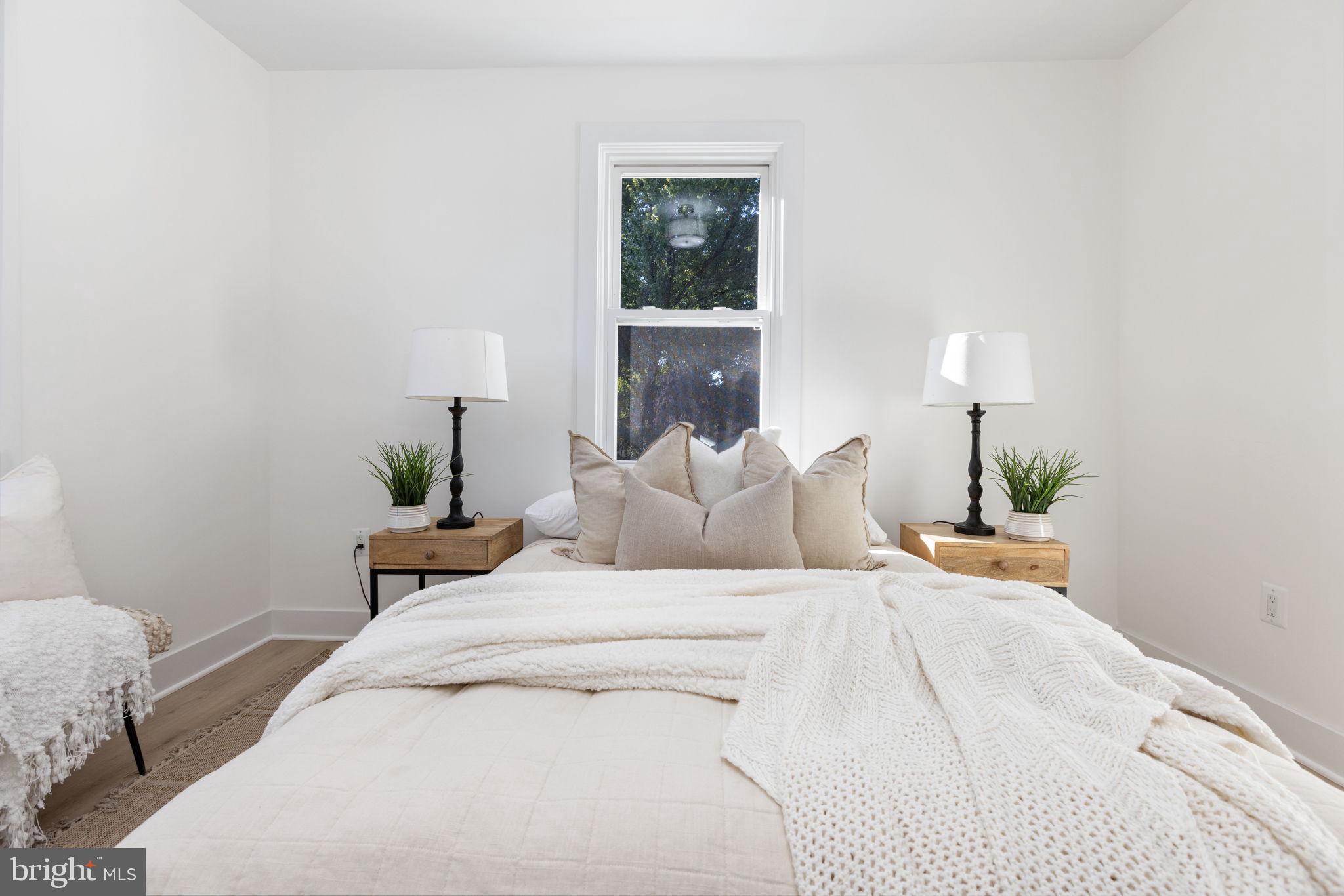 BROOKLYN HEIGHTS - Residential