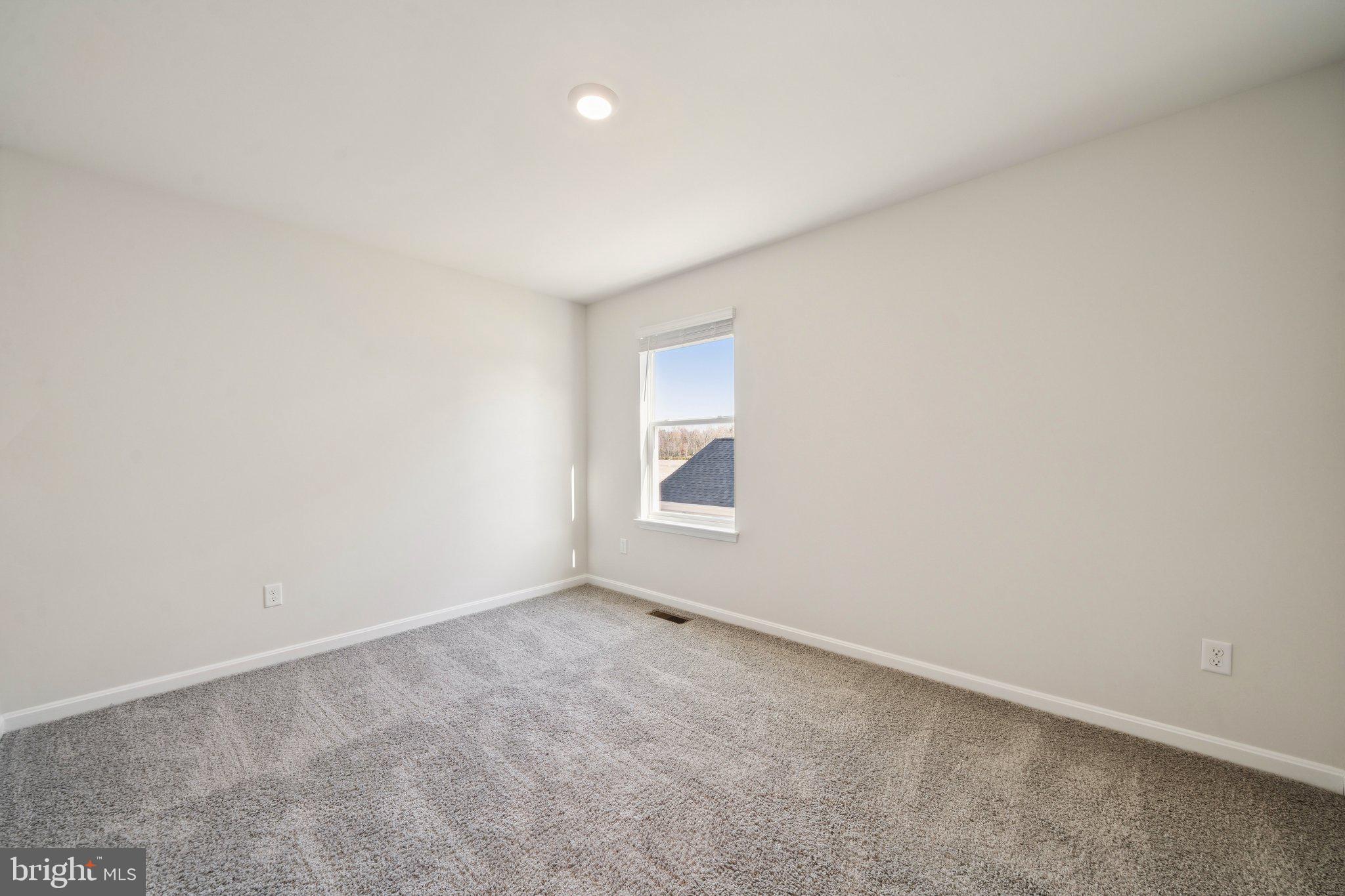 LADYSMITH VILLAGE - Residential