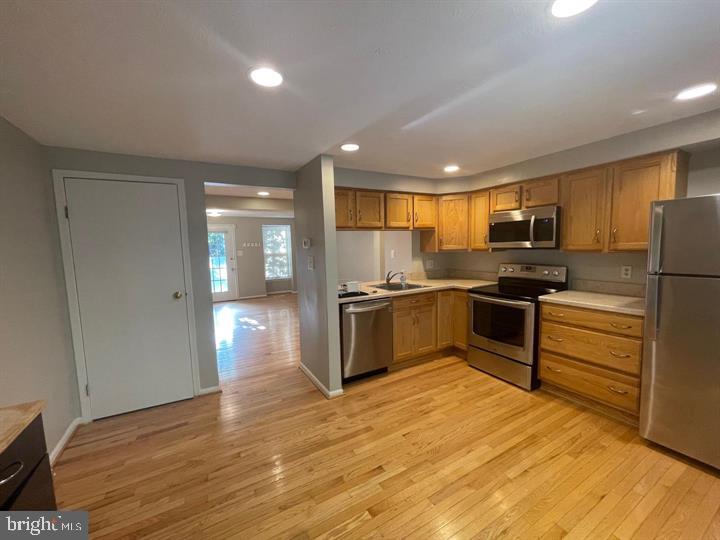 11906 FIELDTHORN COURT