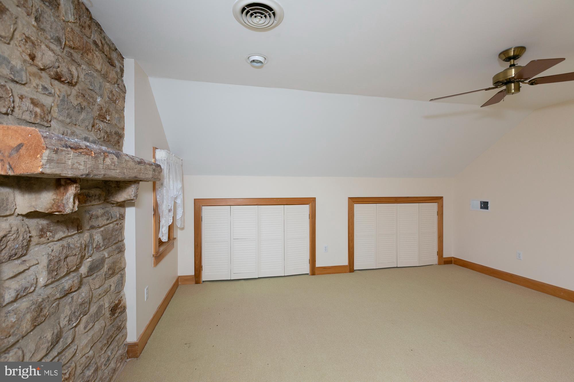 HIGH VIEW FARMS - Residential