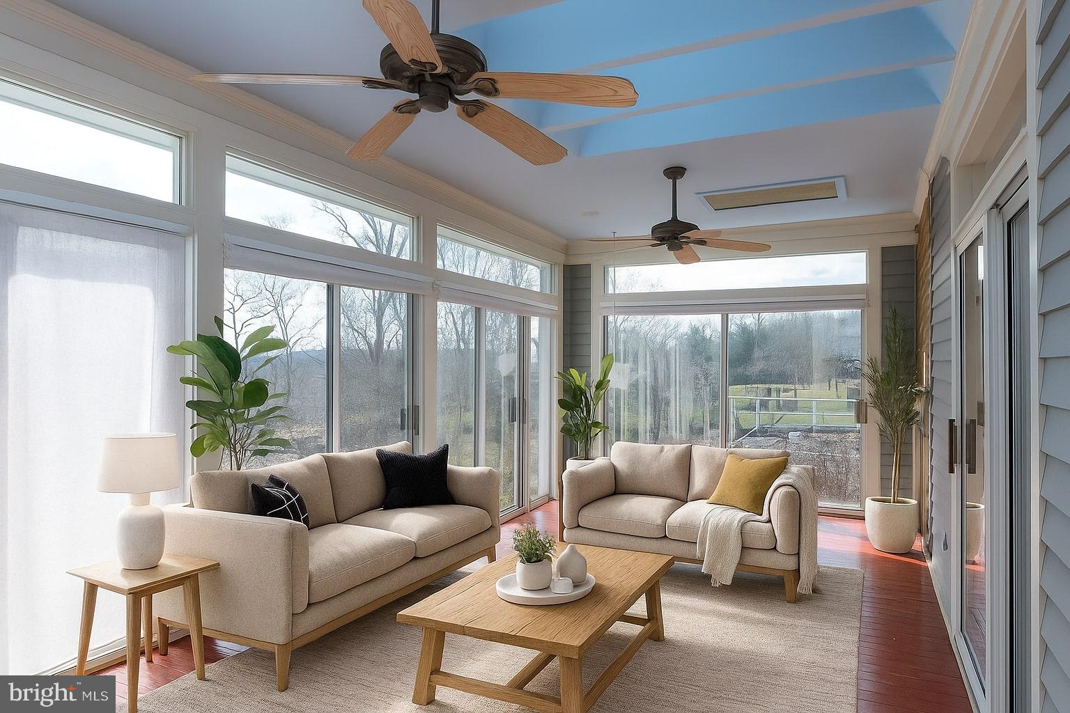 HIGH VIEW FARMS - Residential