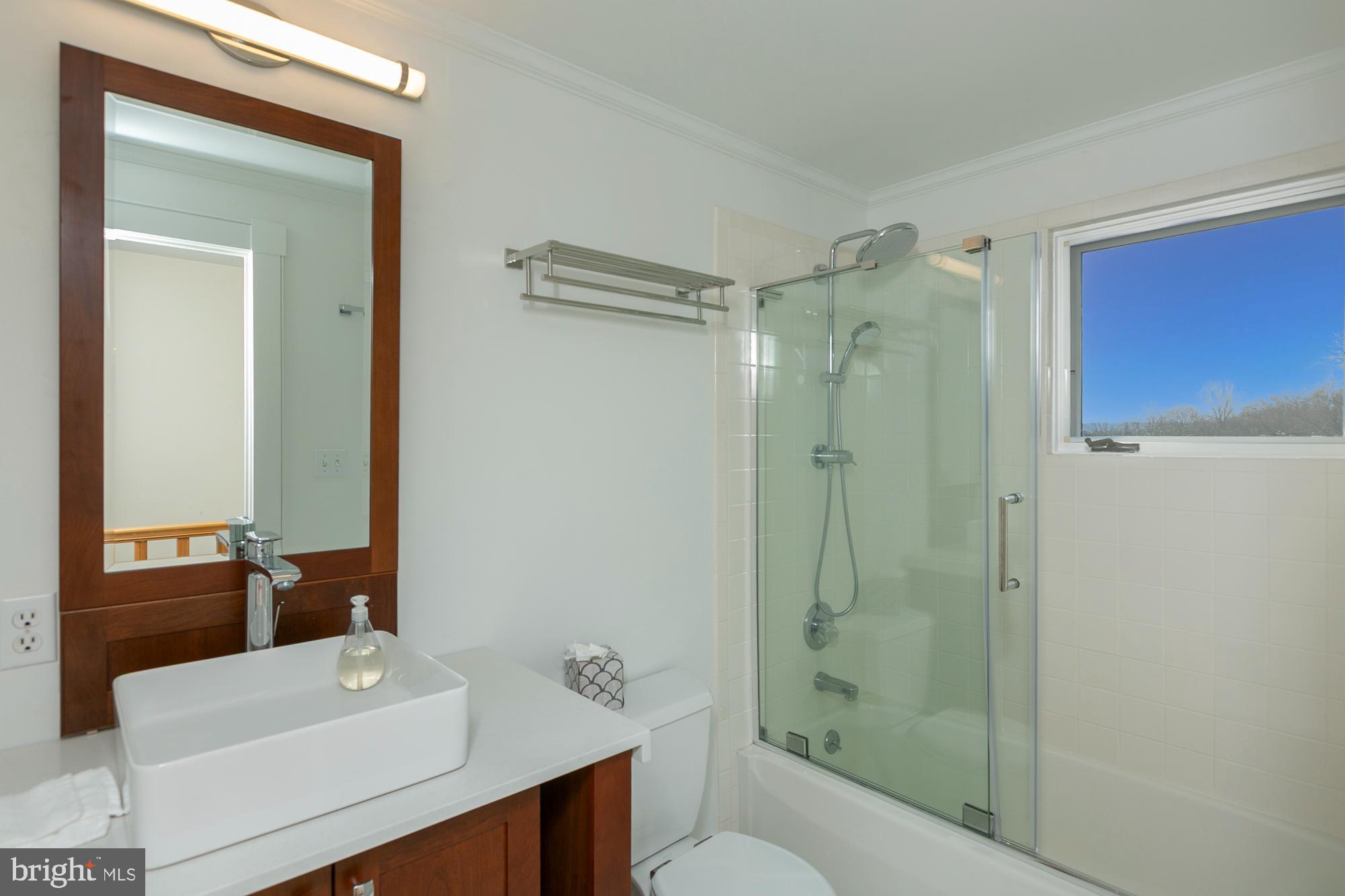 HIGH VIEW FARMS - Residential