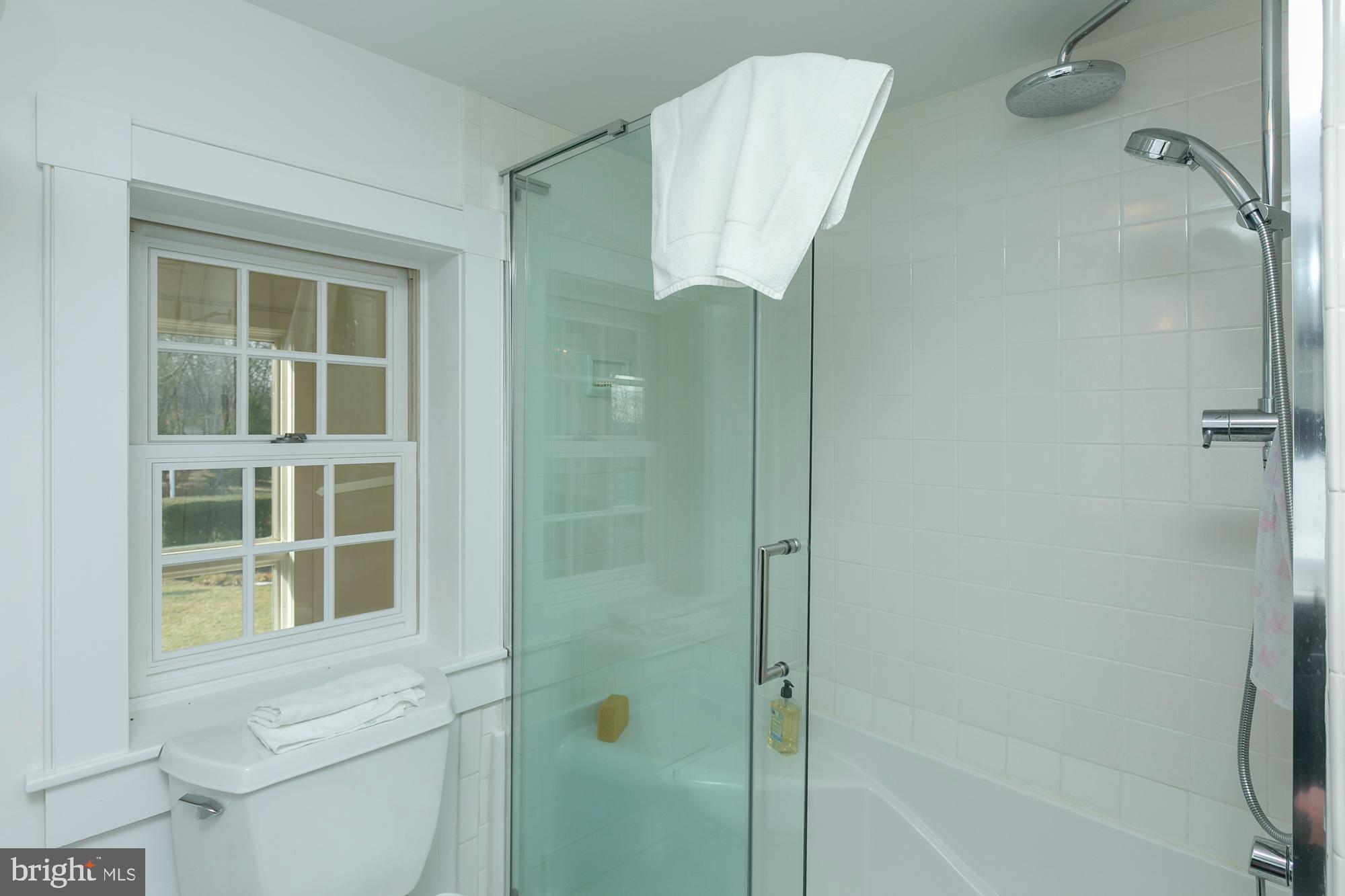 HIGH VIEW FARMS - Residential