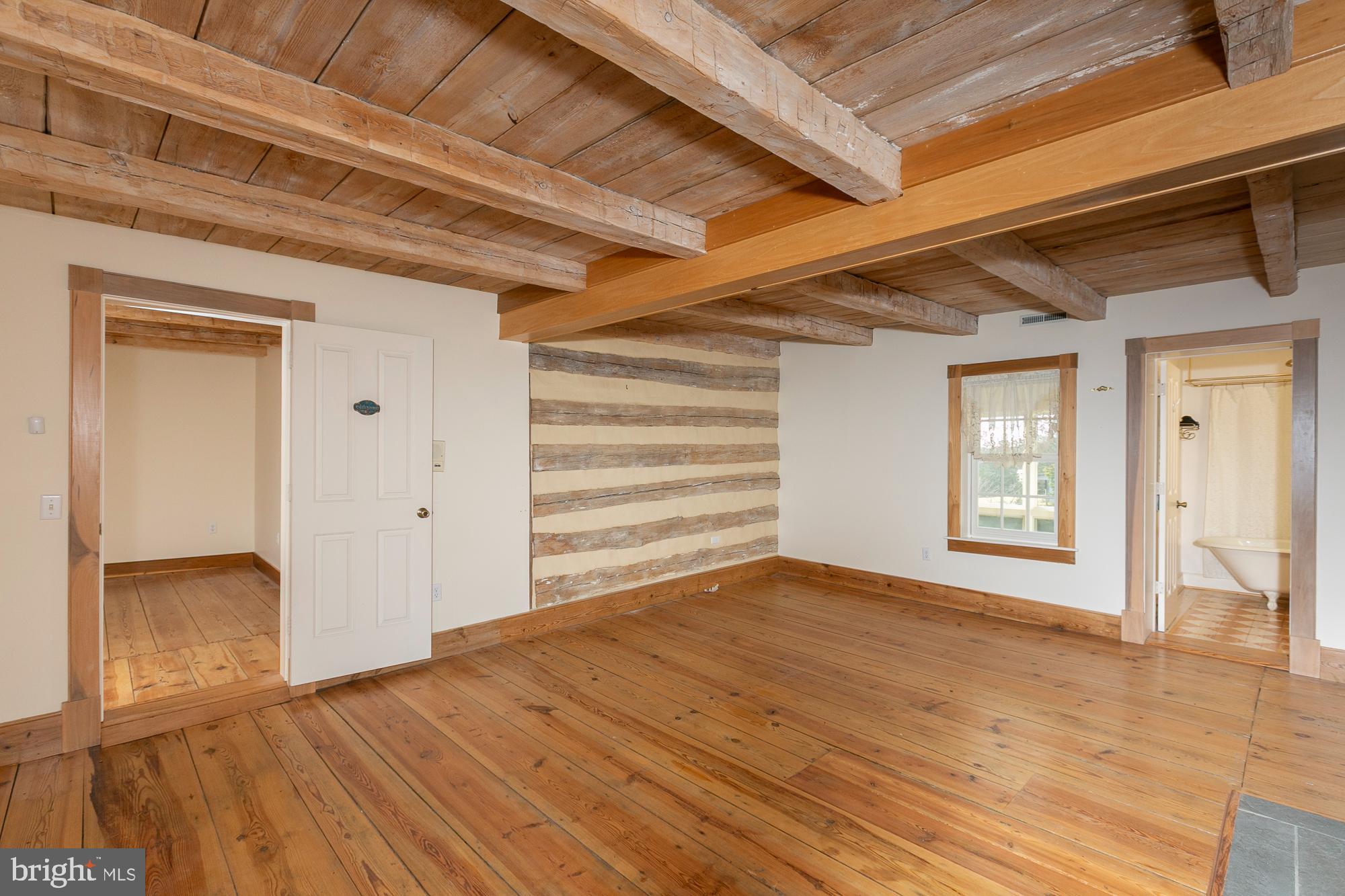 HIGH VIEW FARMS - Residential