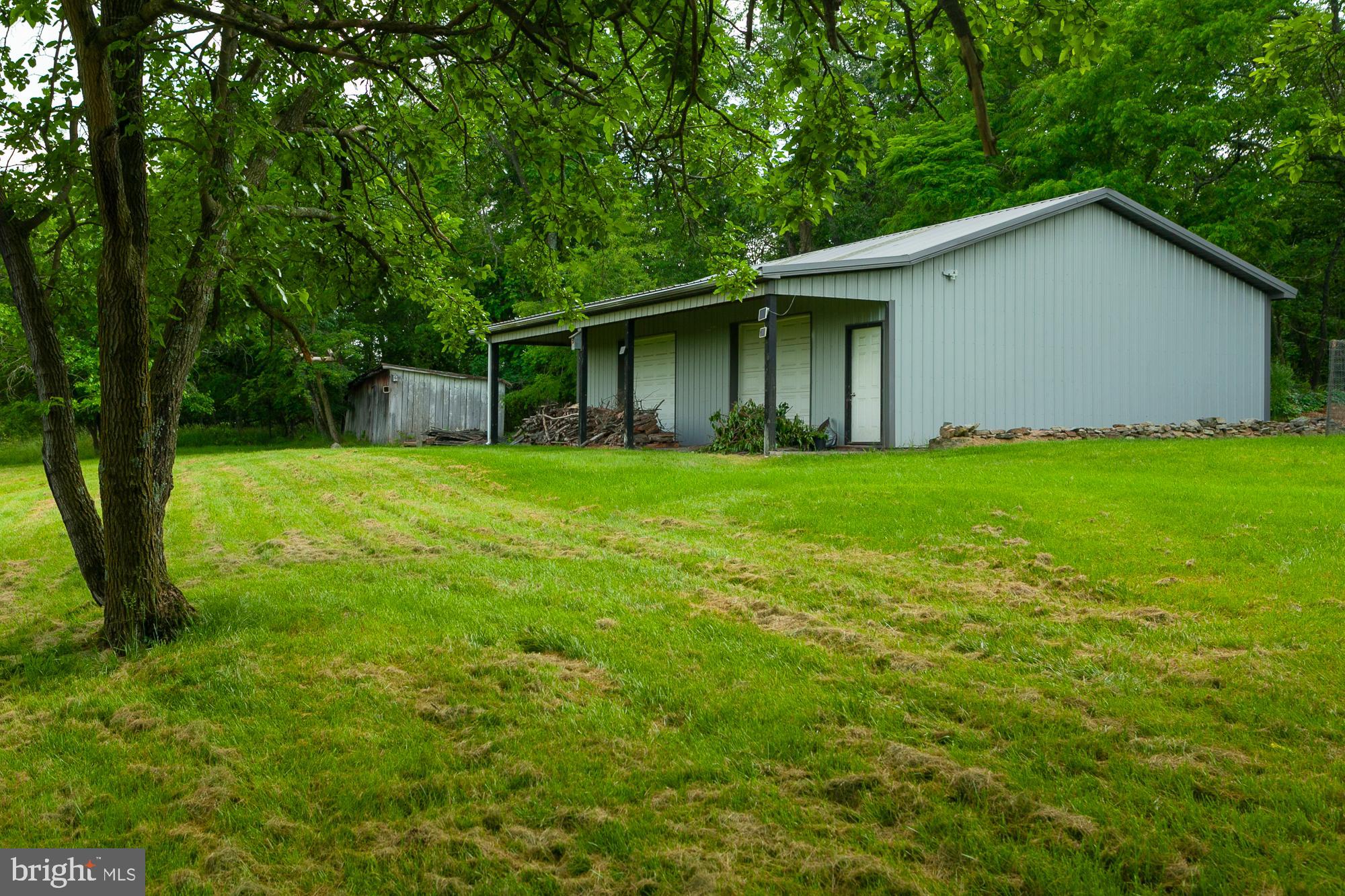 HIGH VIEW FARMS - Residential