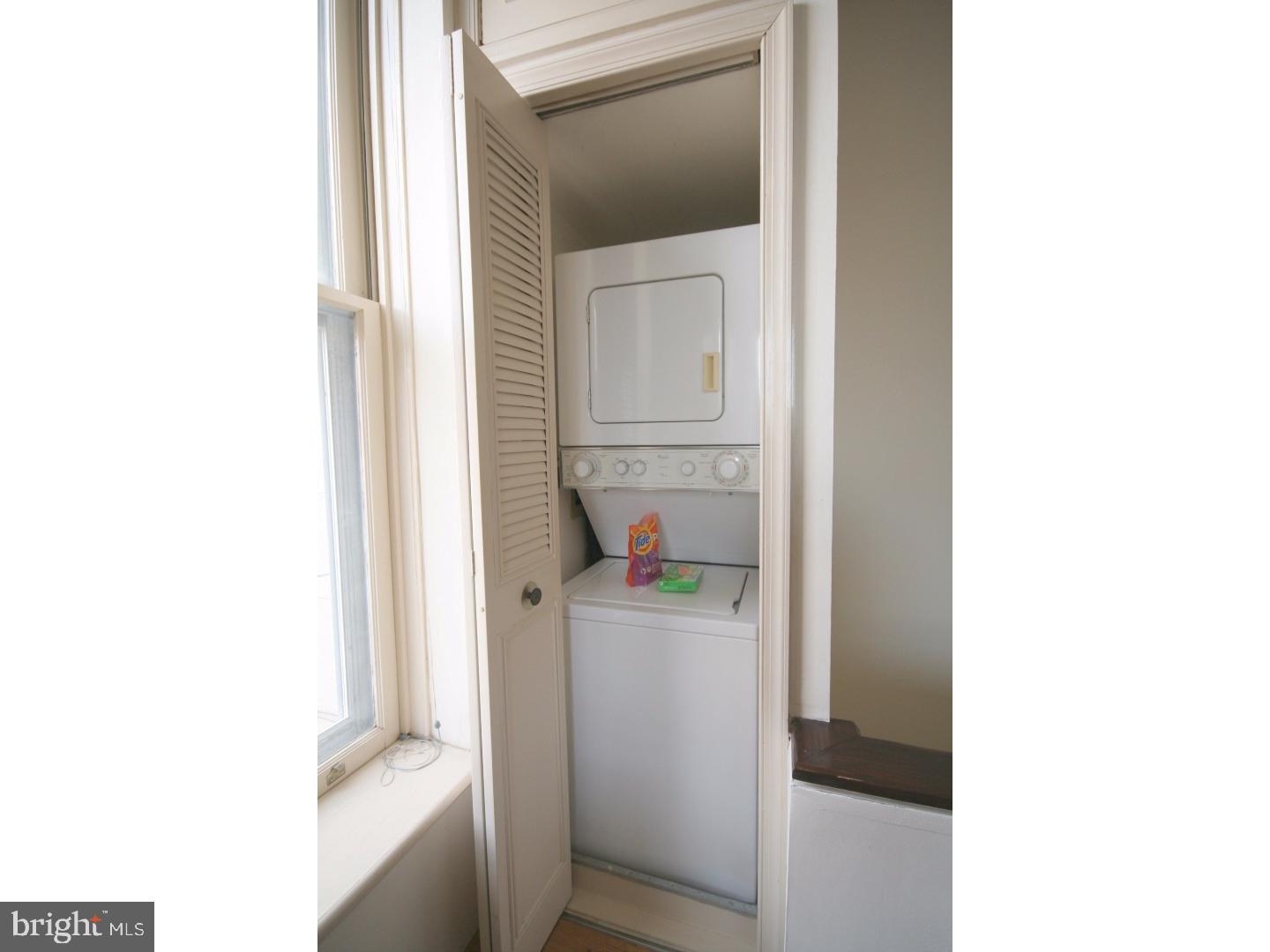 FAIRMOUNT - Residential Lease