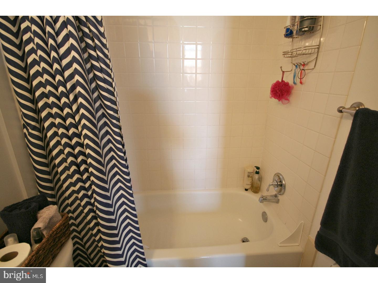 FAIRMOUNT - Residential Lease