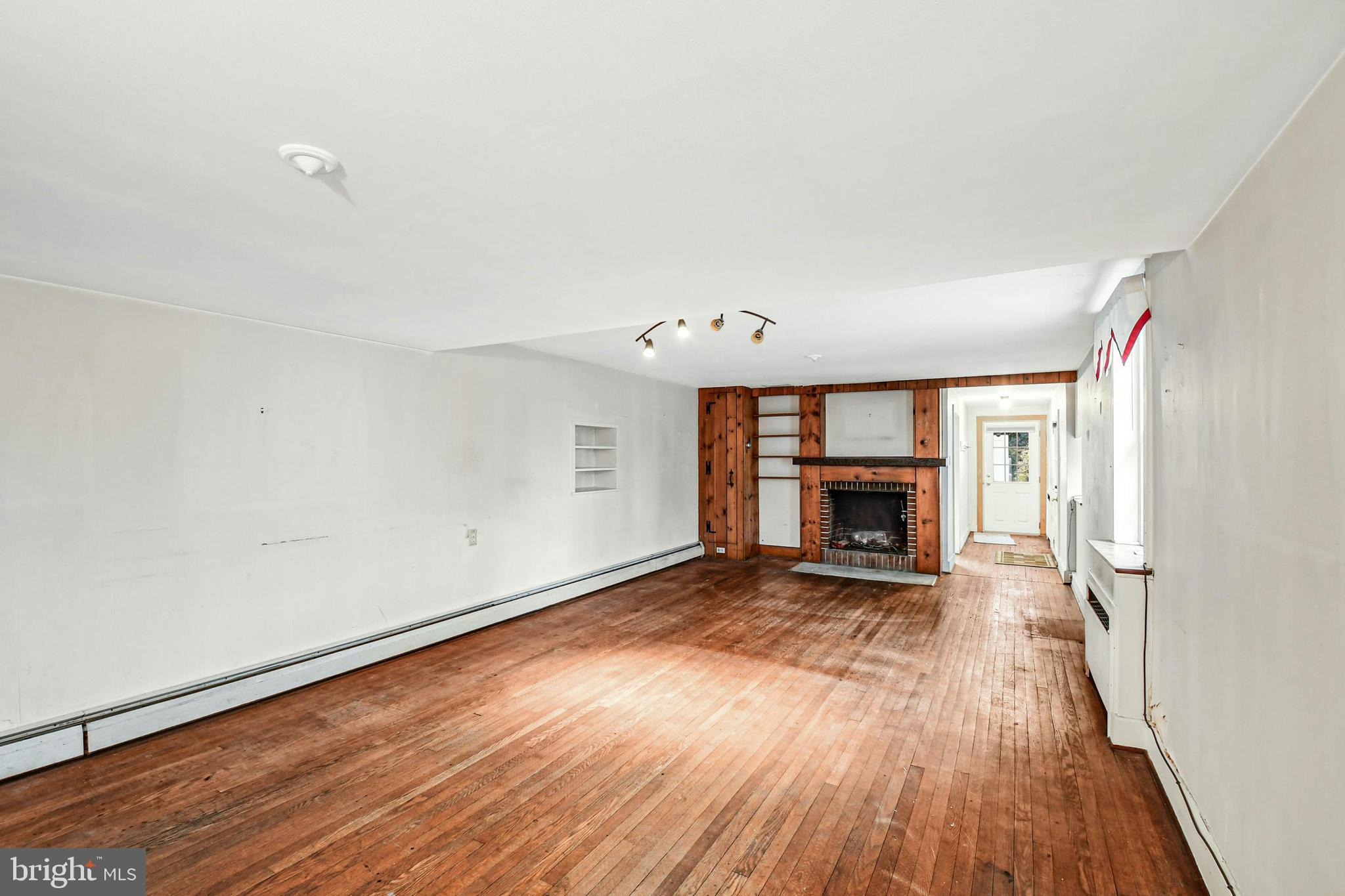 HISTORIC BETHLEHEM - Commercial Sale