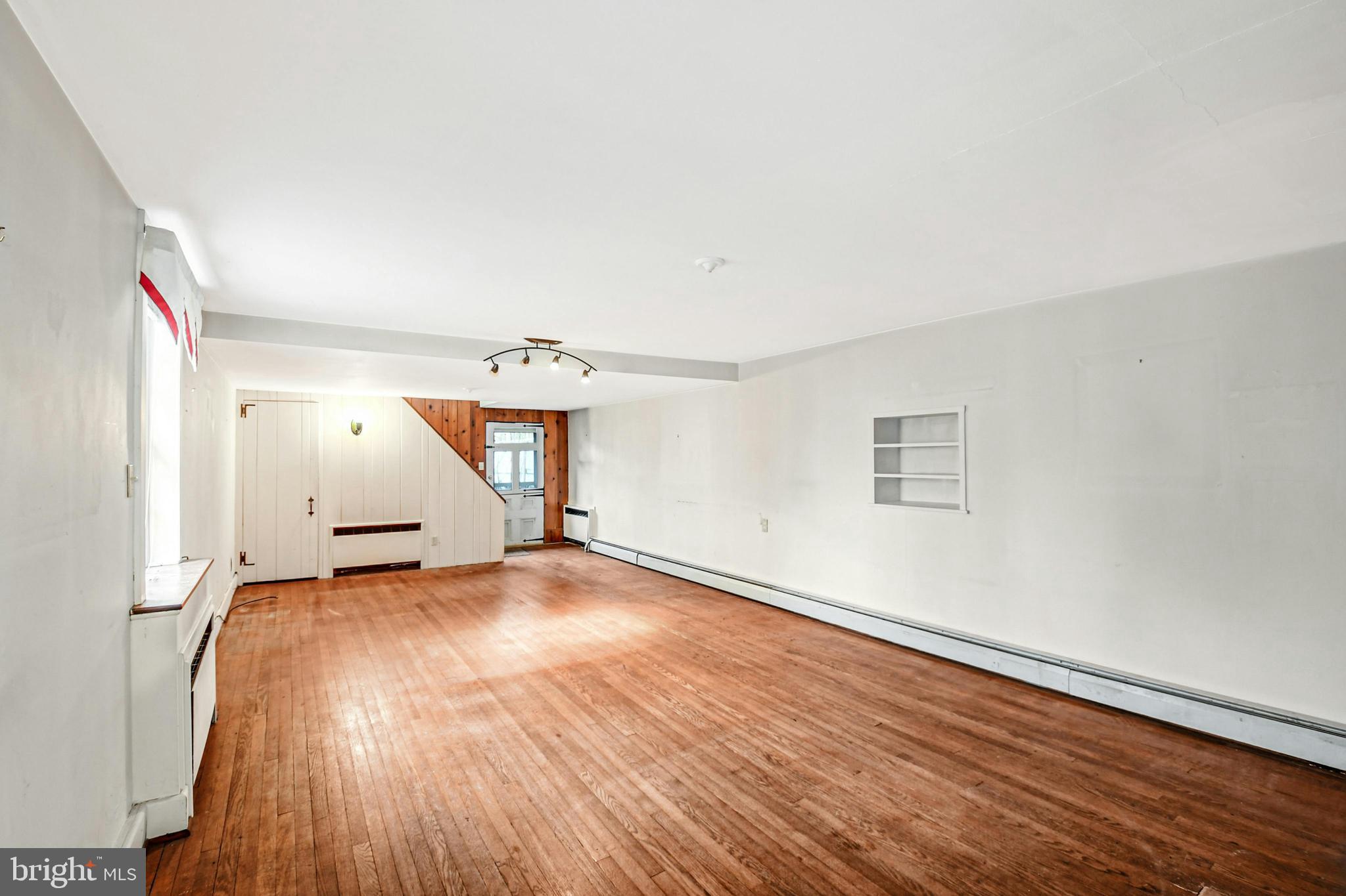 HISTORIC BETHLEHEM - Commercial Sale