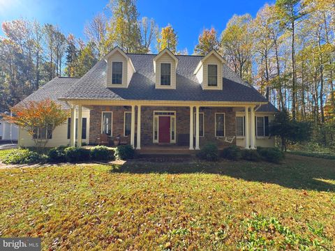 Homes For Rent - 5 Artillery Drive<br/> FREDERICKSBURG, VA 22406